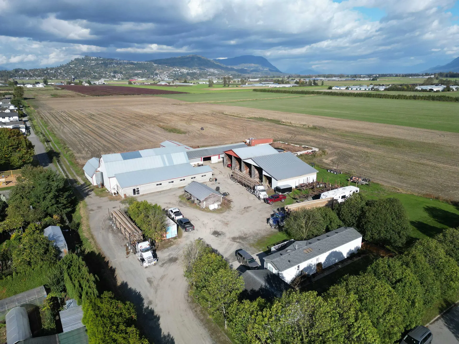 Property at 34811 2 AVENUE, Abbotsford, BC