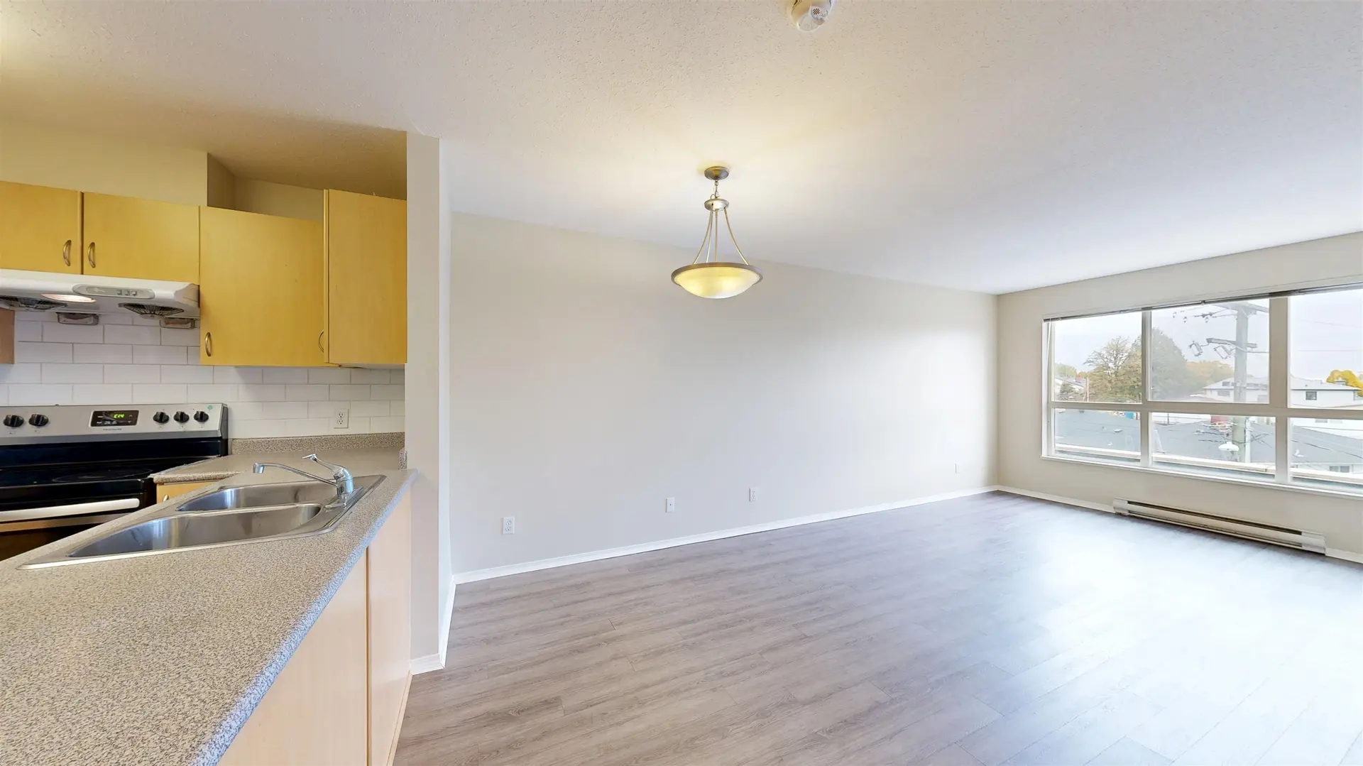 #PH3 5438 Rupert Street - Image 4