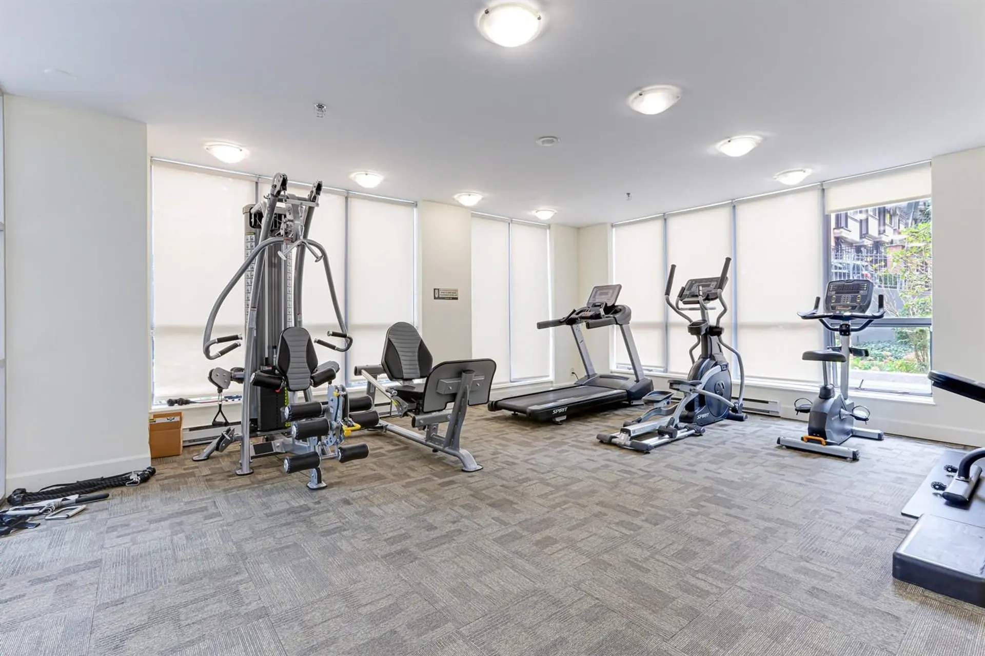 #202 850 Royal Avenue - Image 11