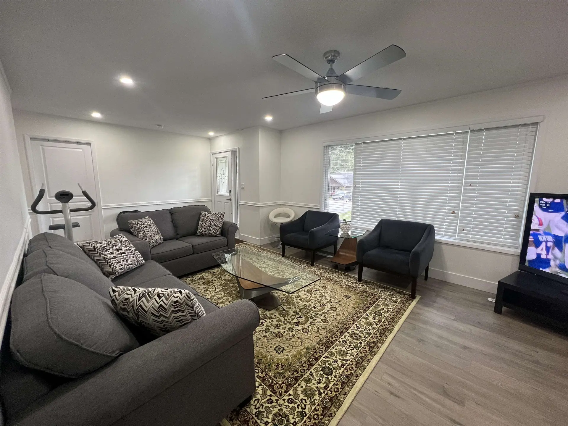 15705 Tulip Drive - Image 2