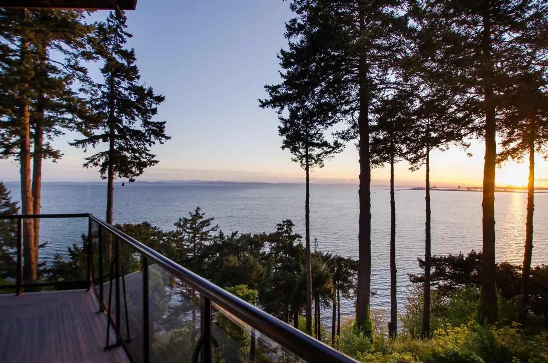 Property at 20 TSAWWASSEN BEACH ROAD, Delta, BC