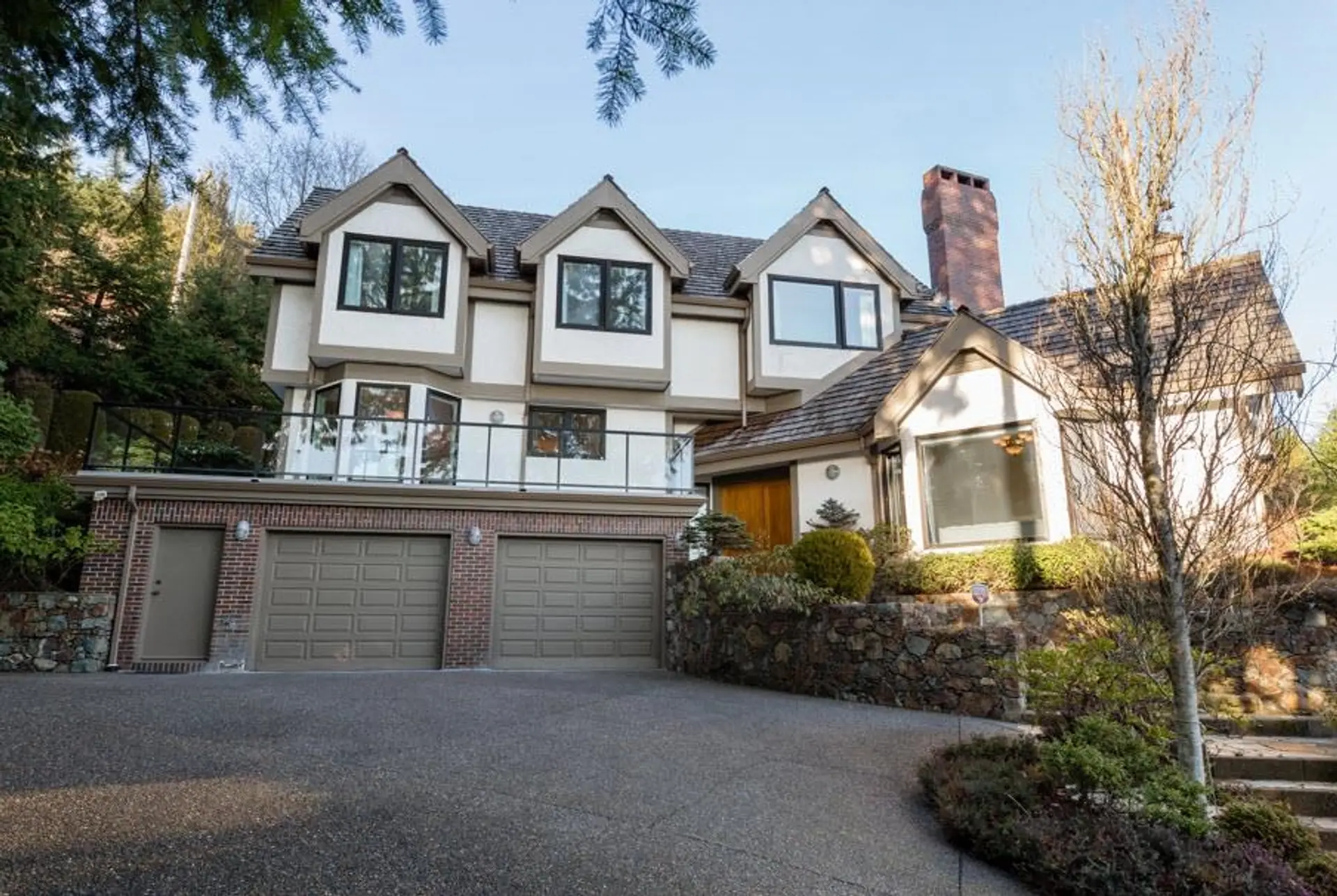 Property at 1159 Eyremount Drive, West Vancouver, BC