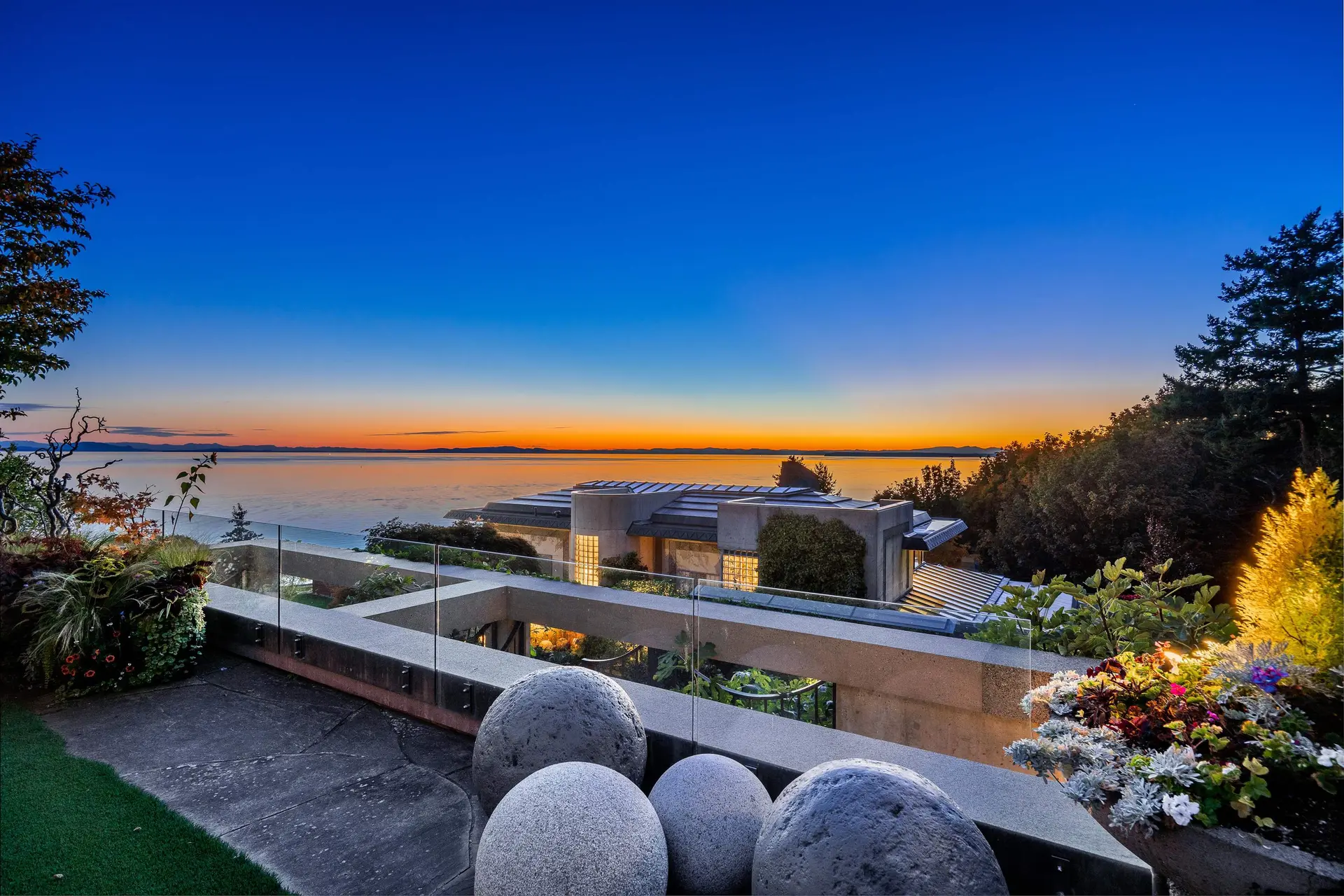 Property at 14971 Prospect Avenue, White Rock, BC