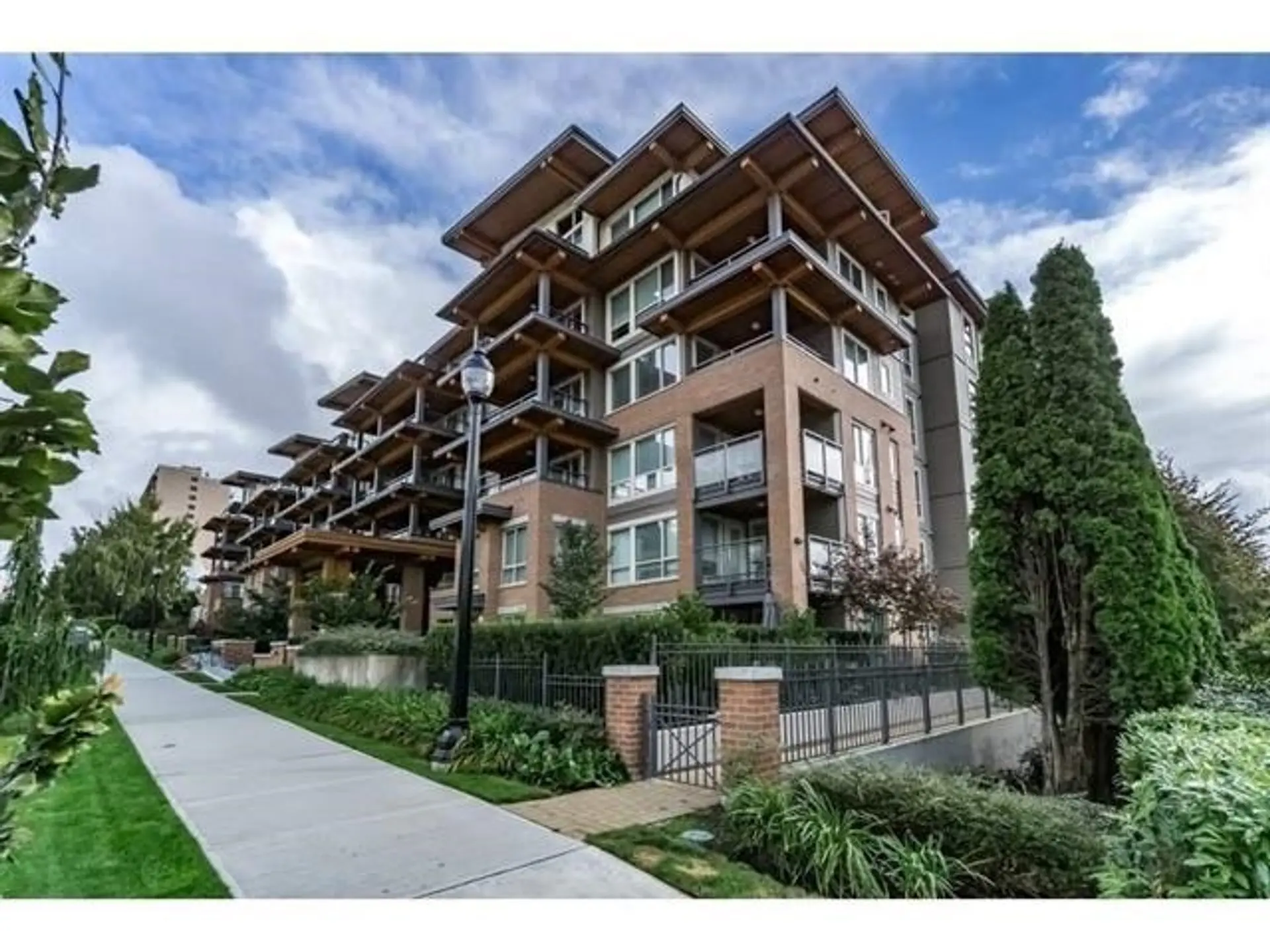 Property at #510 500 ROYAL AVENUE, New Westminster, BC