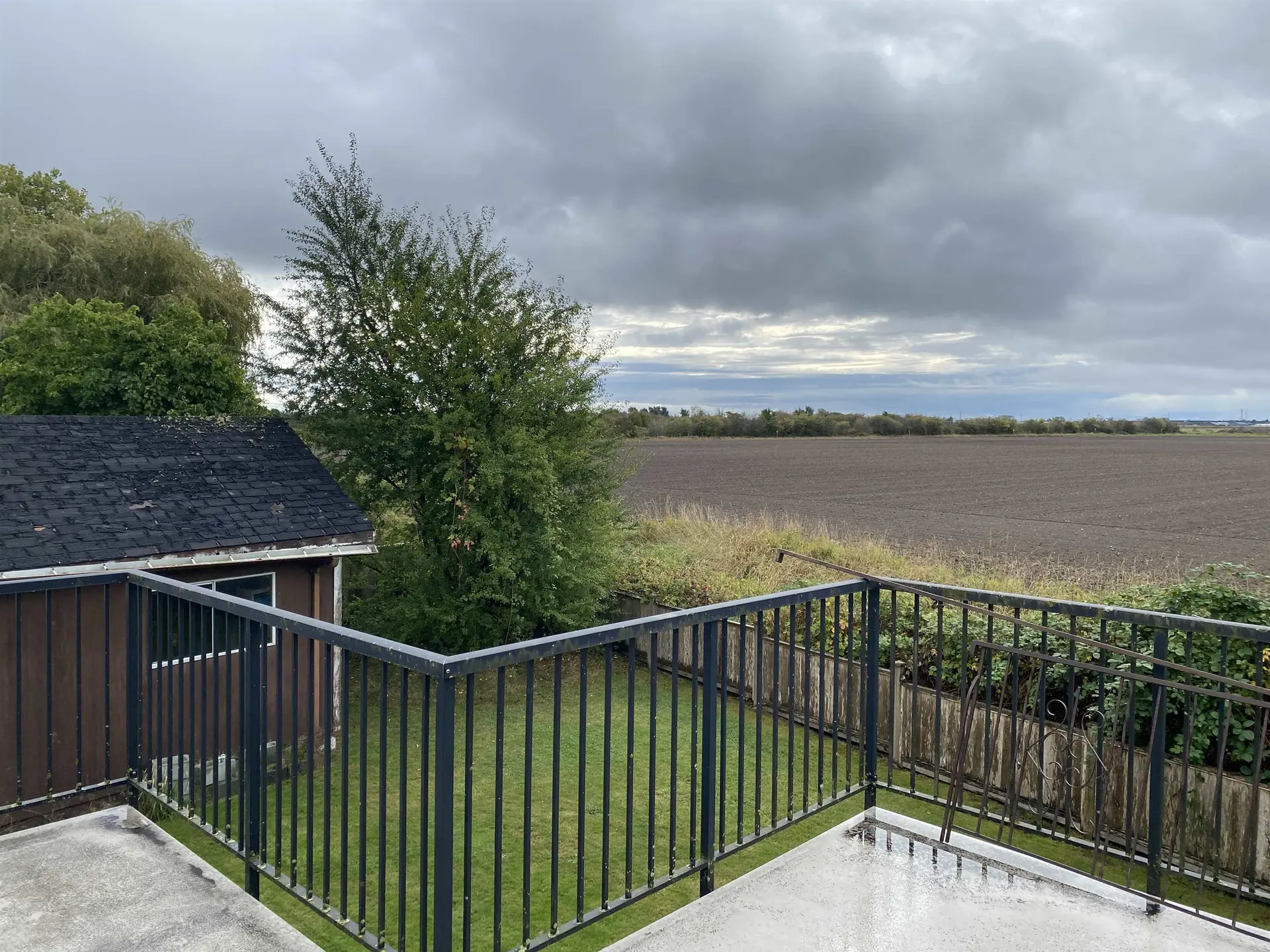 5548 44 Avenue - Image 3