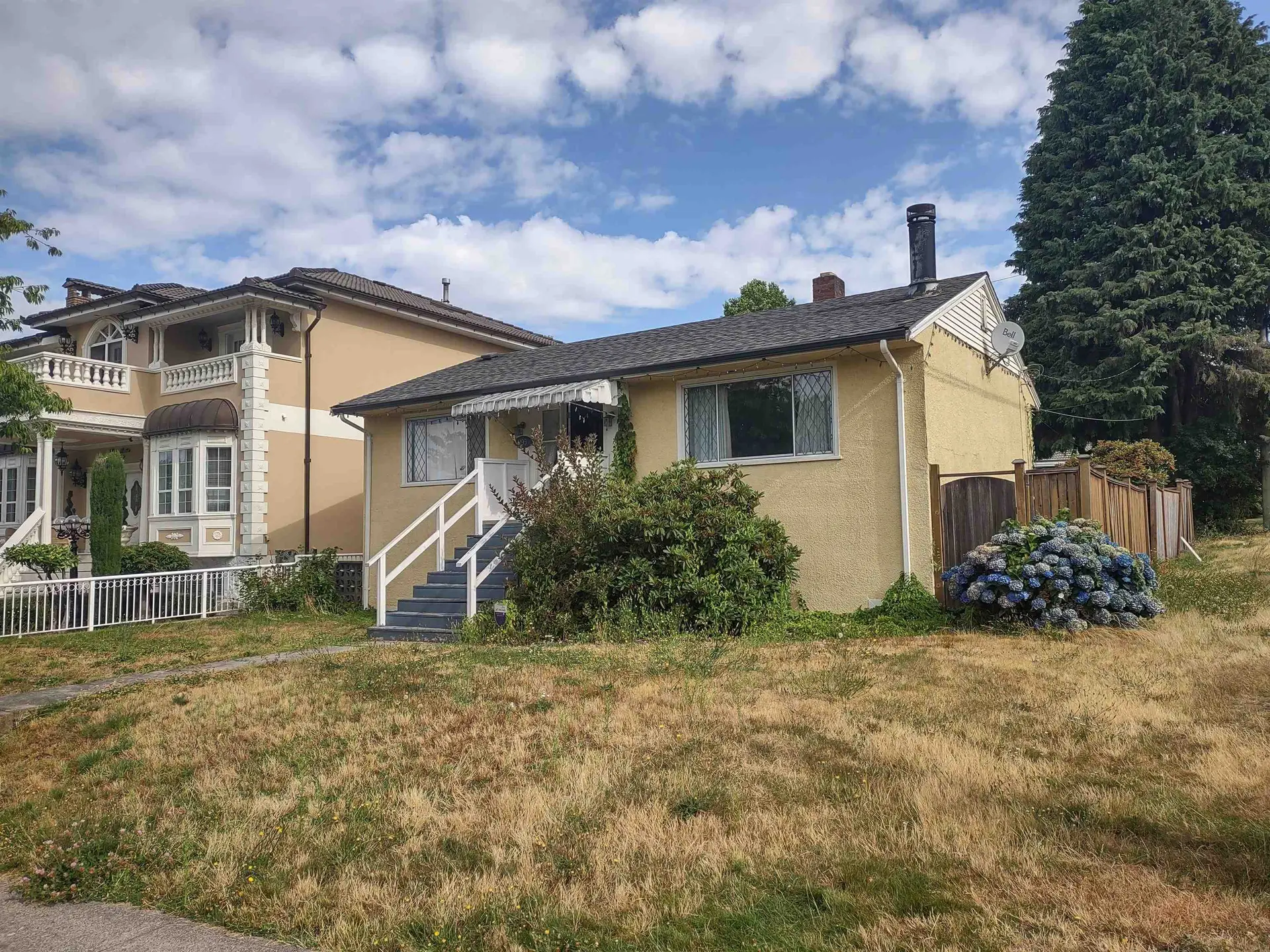 4195 William Street - Image 2