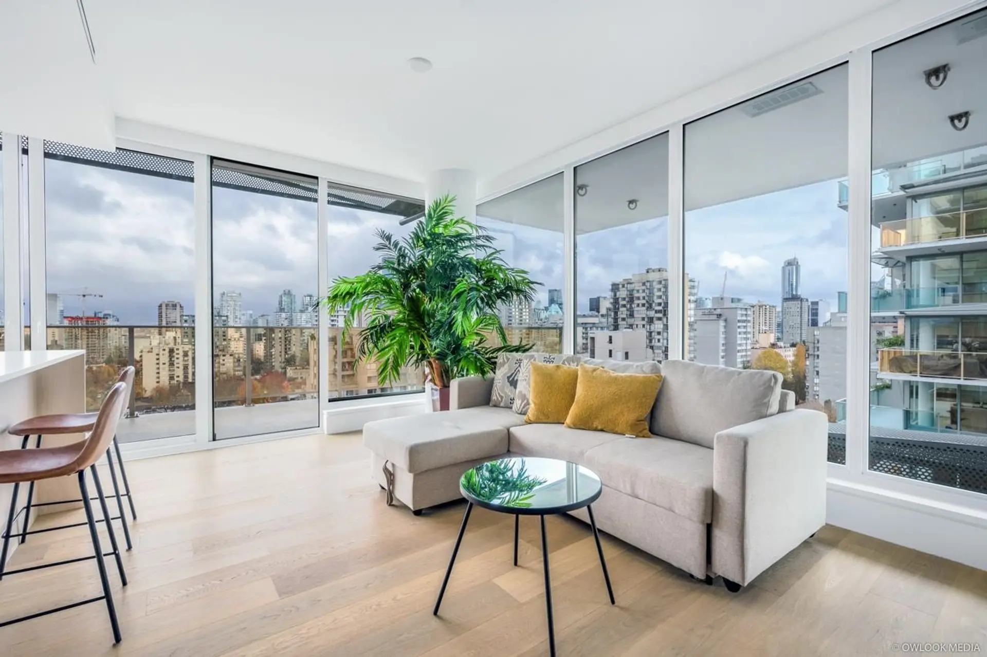 #1504 1180 Broughton Street - Image 2