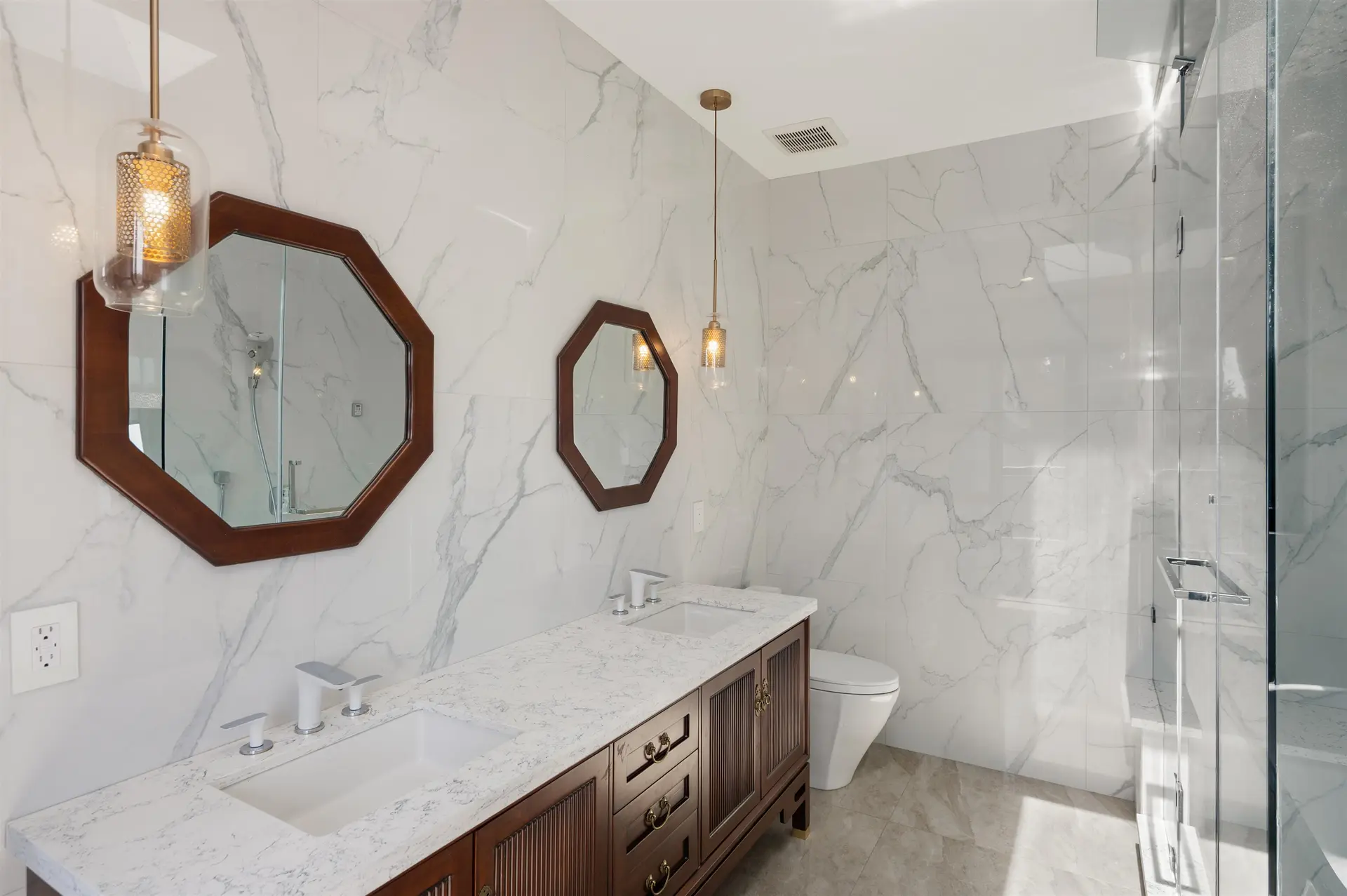 5820 Francis Road - Image 12