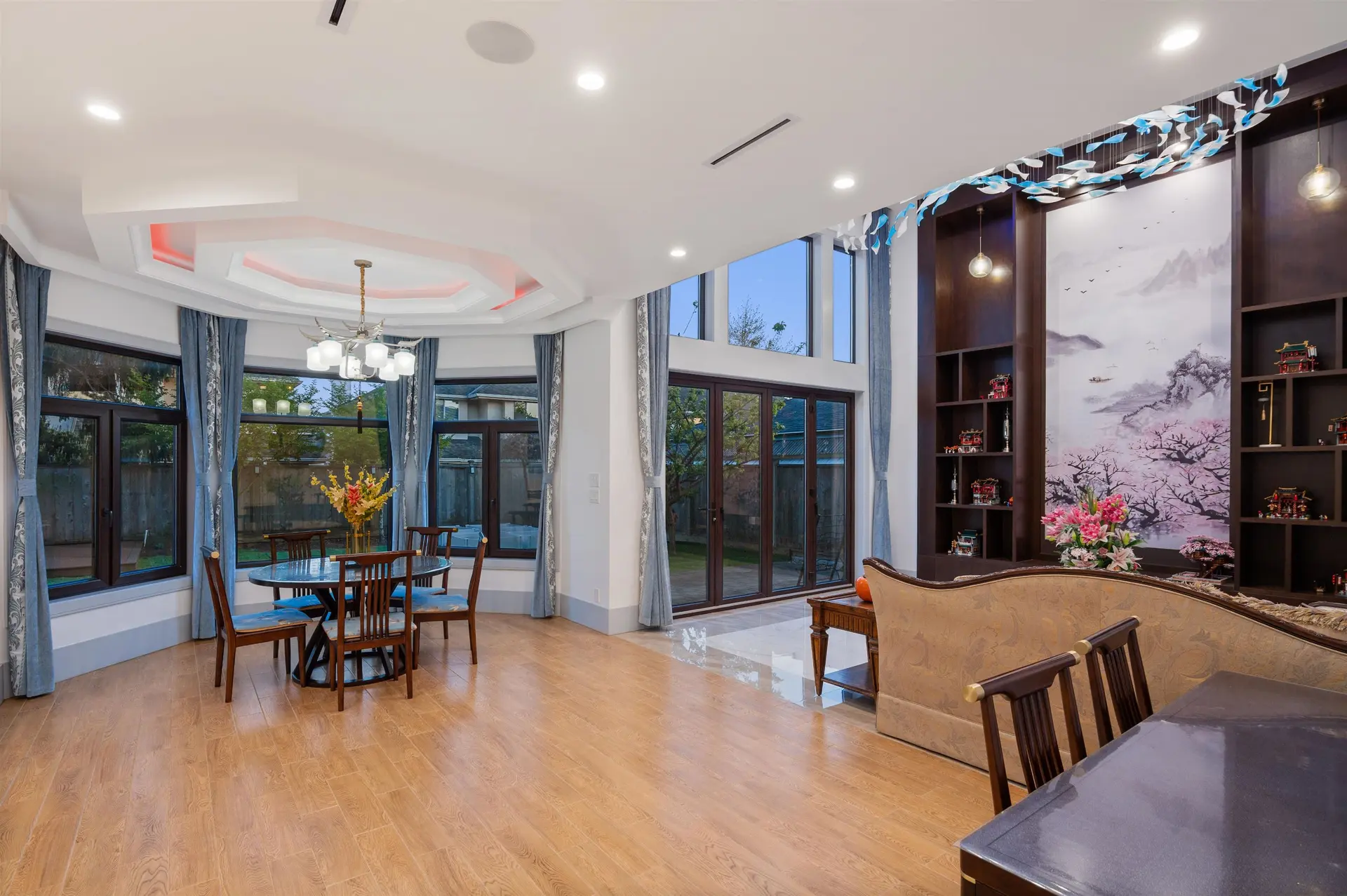 5820 Francis Road - Image 7