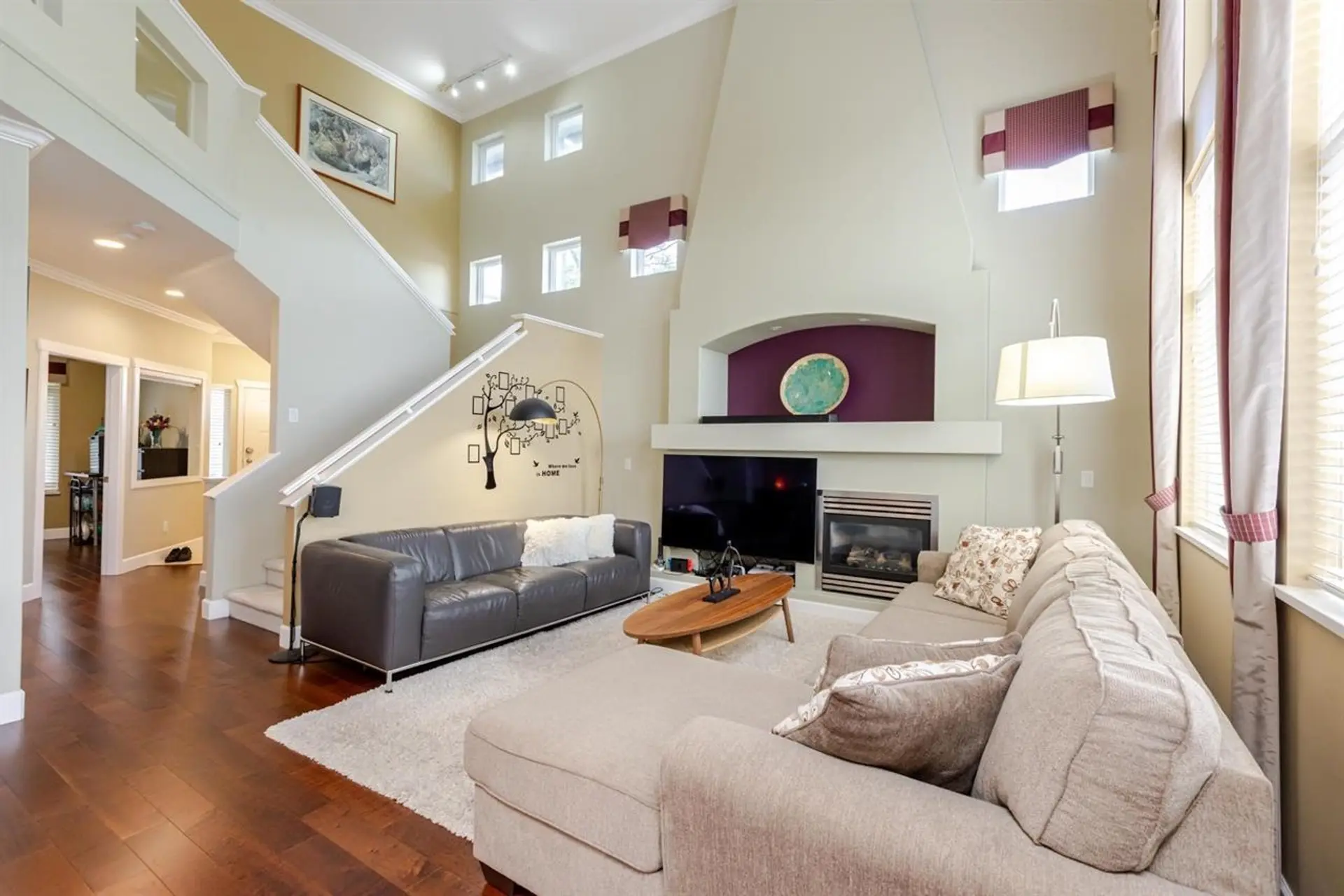 20216 70a Avenue - Image 2