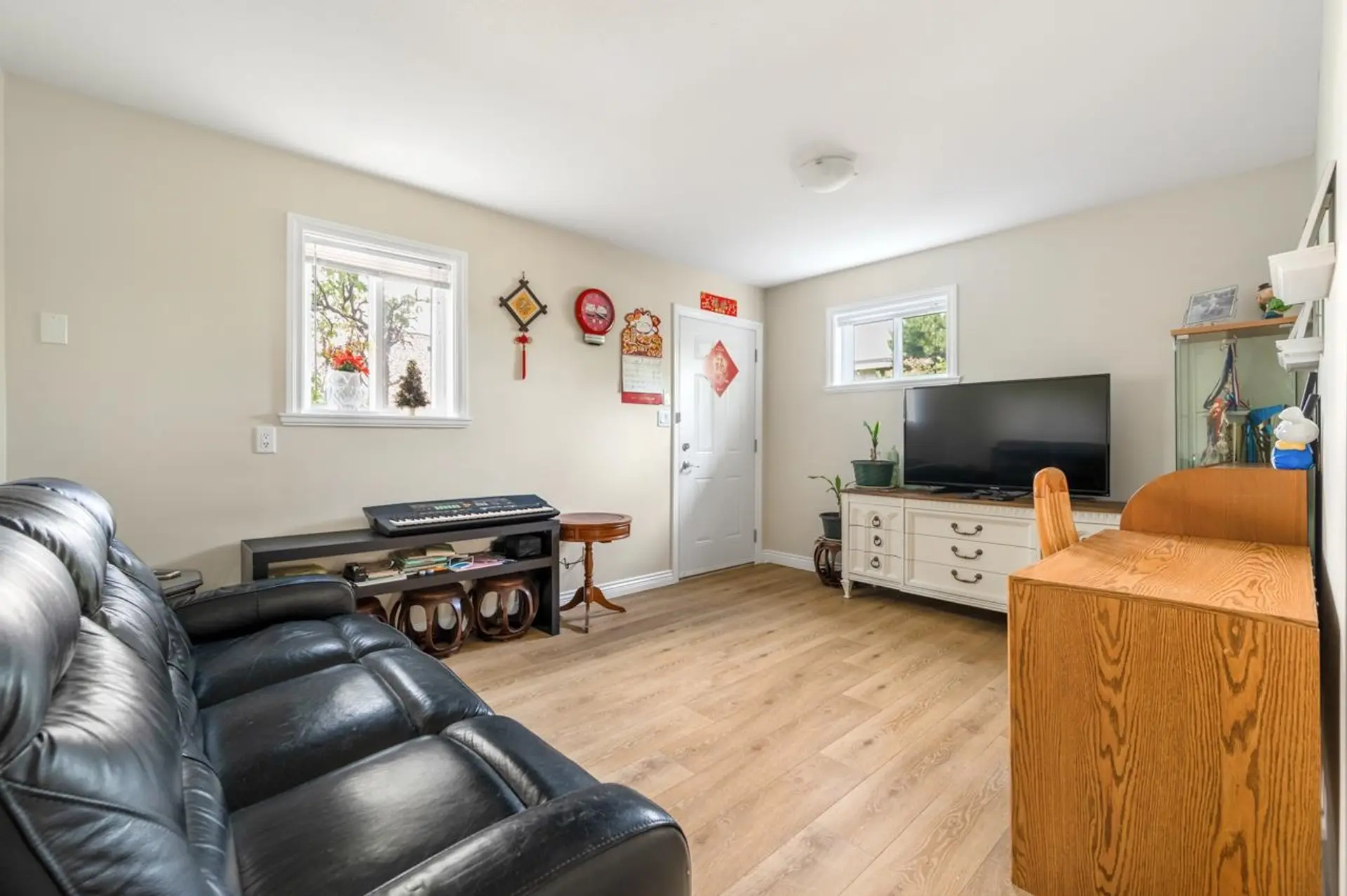 4526 Inman Avenue - Image 17