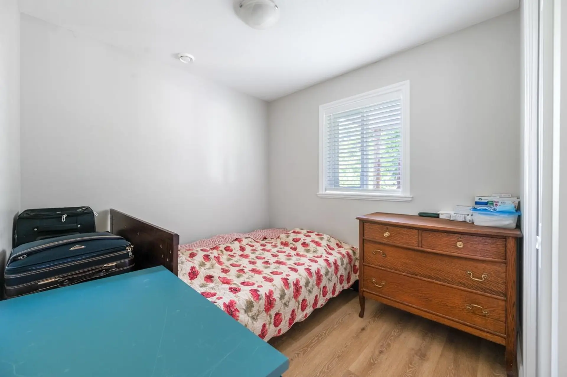 4526 Inman Avenue - Image 19