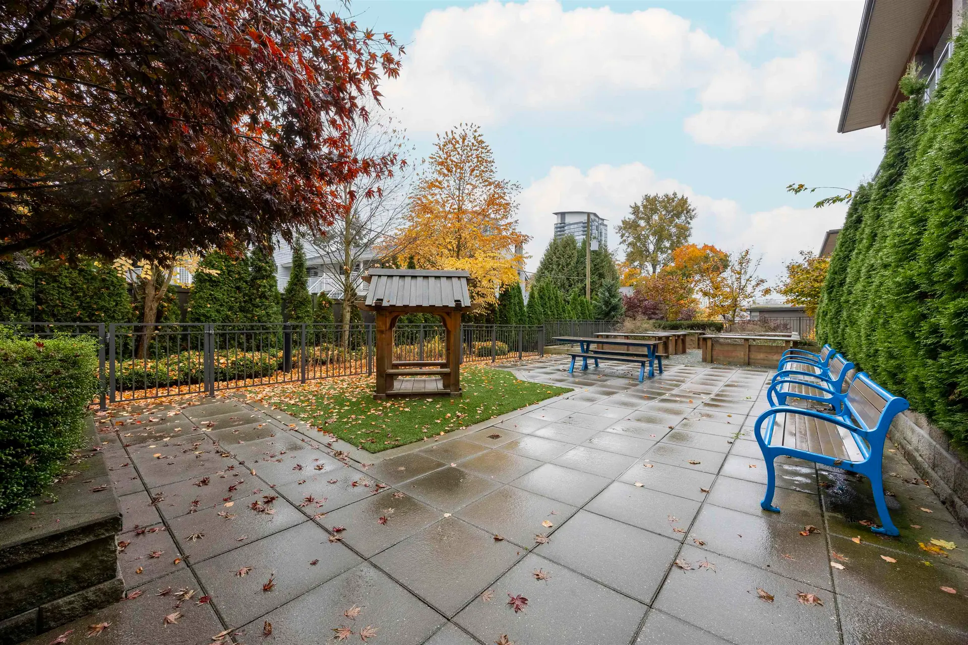 #313 5460 Broadway - Image 16
