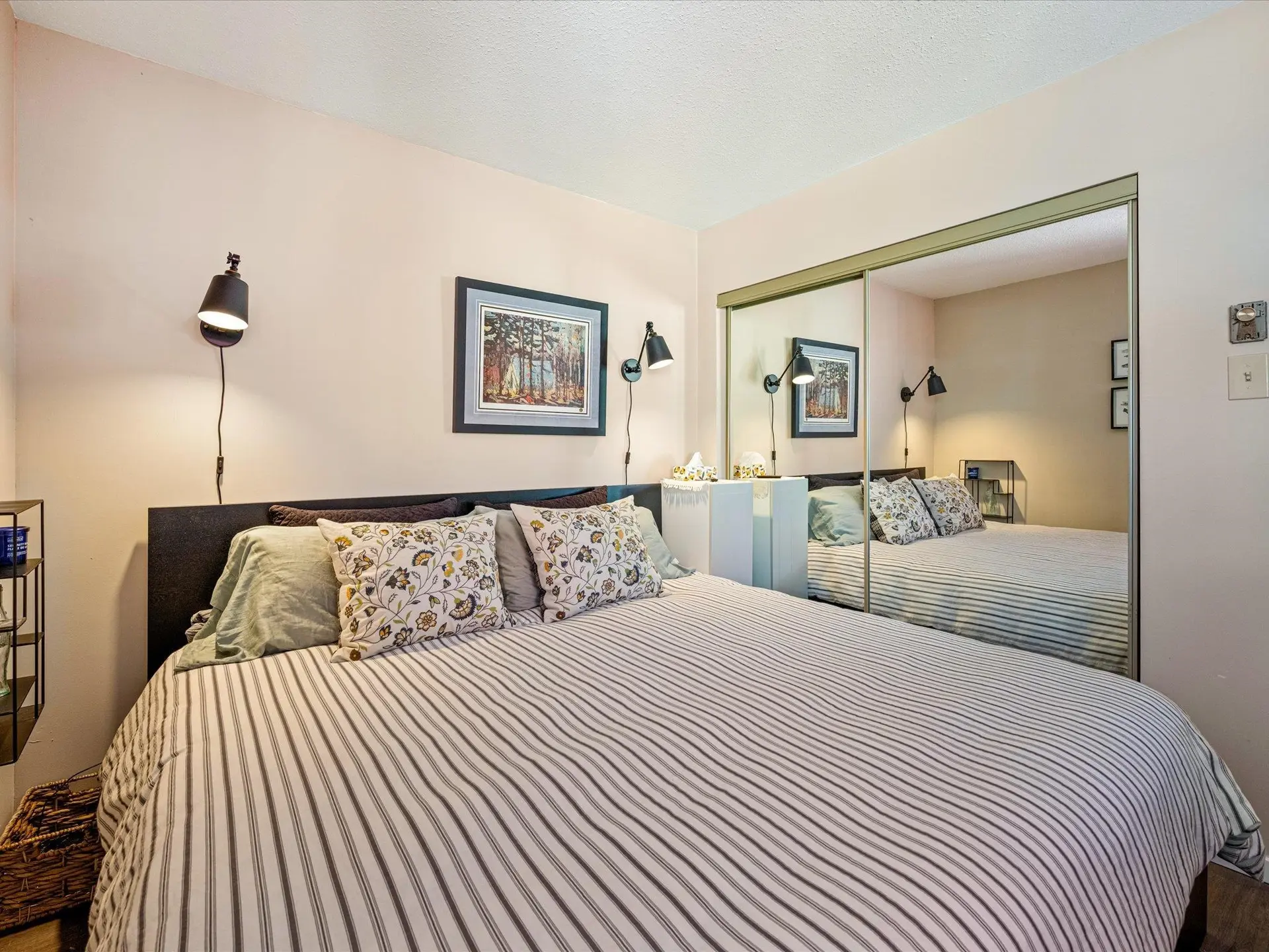 #4 2227 Sapporo Drive - Image 8