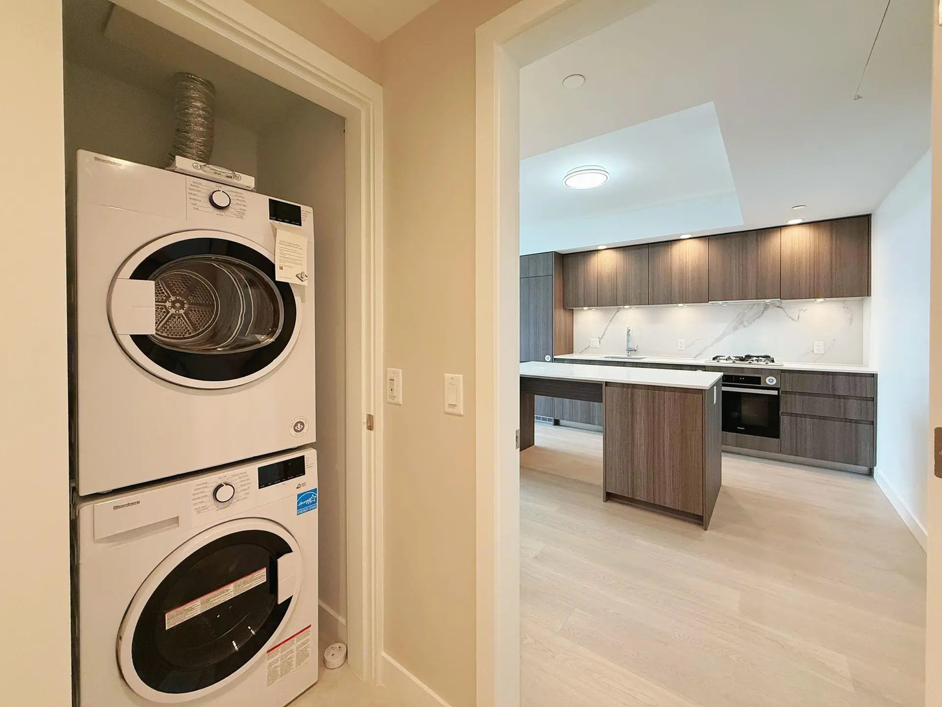 #2008 6537 Telford Avenue - Image 11