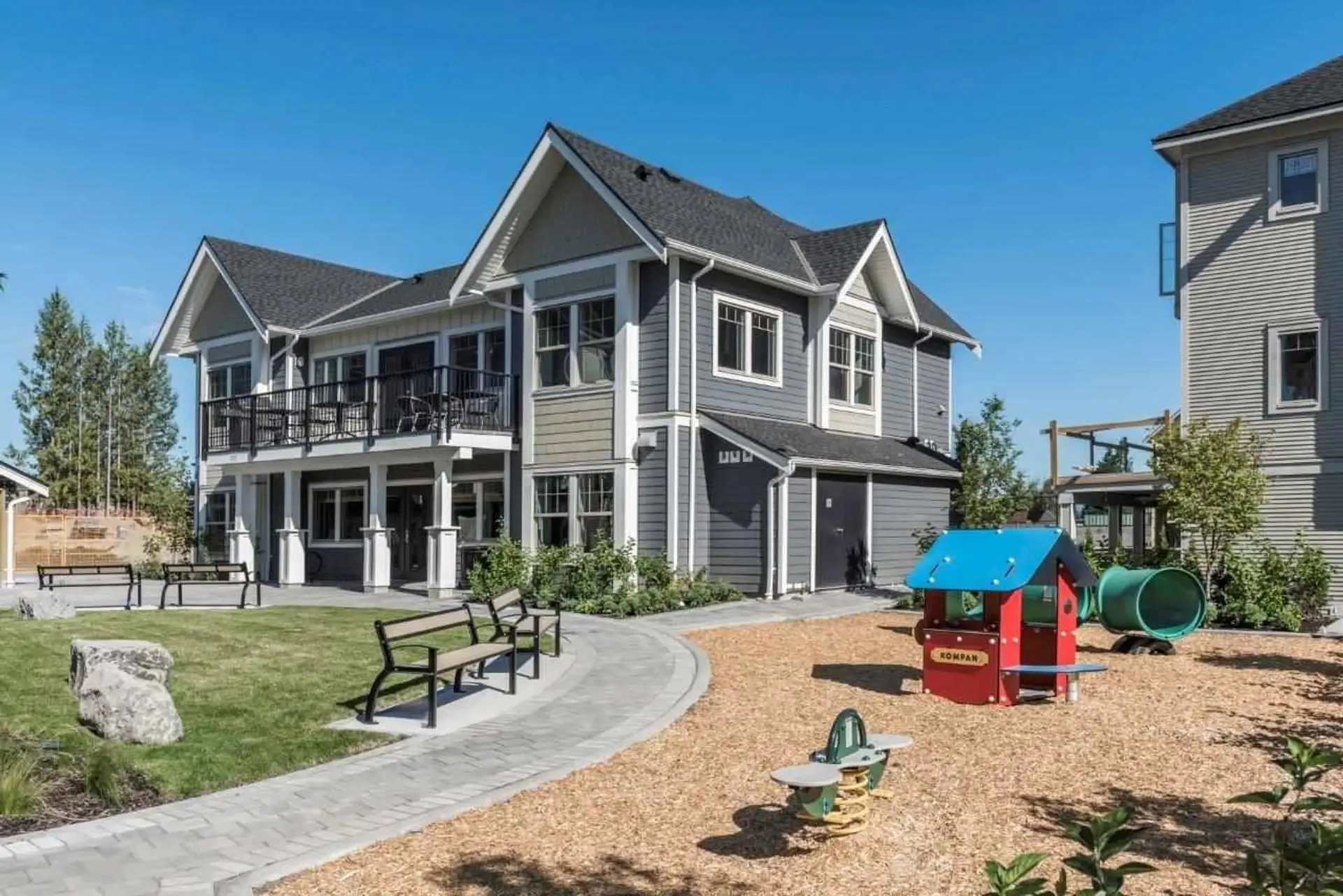 #13 2796 Allwood Street - Image 4