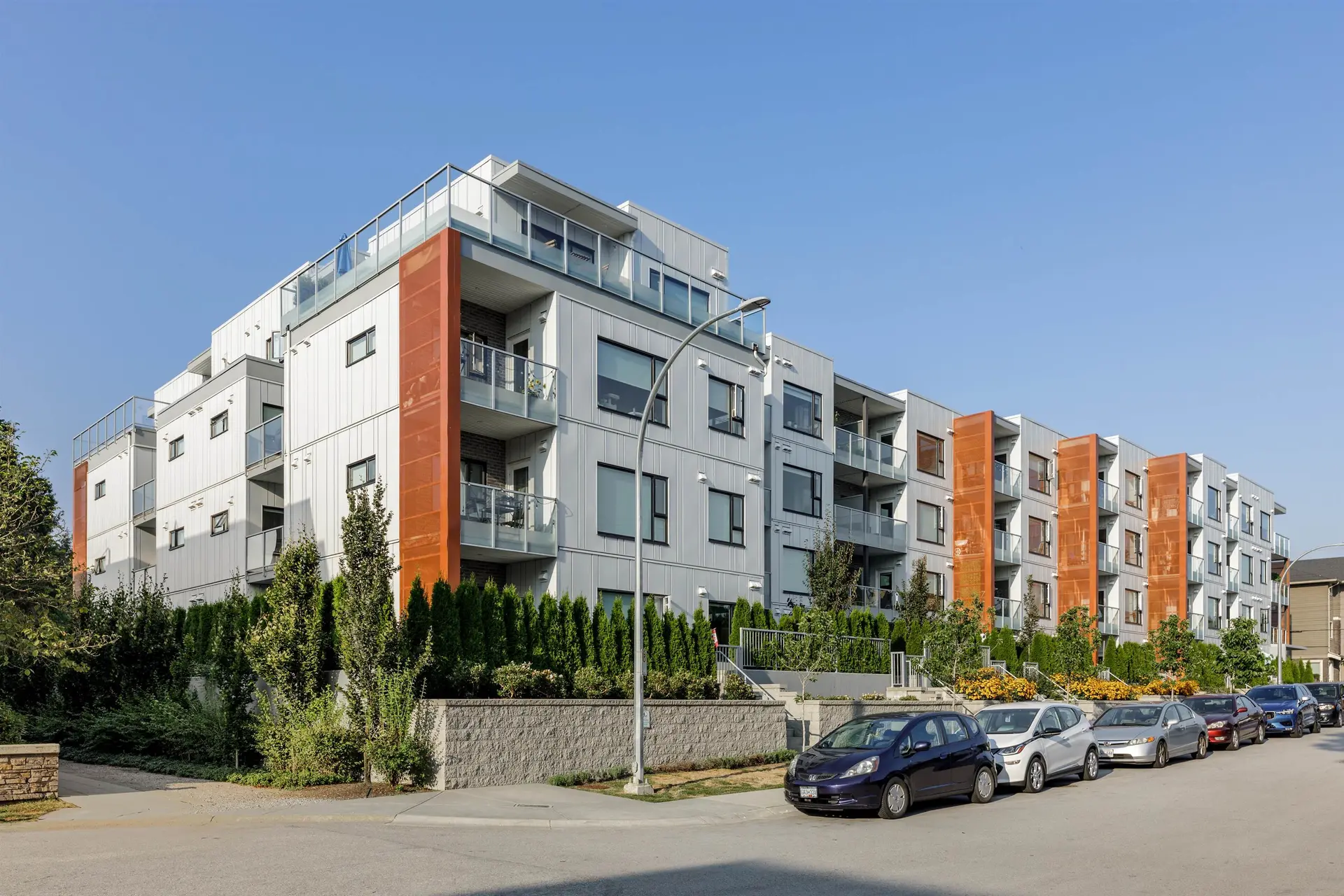 #411 2345 Rindall Avenue - Image 19