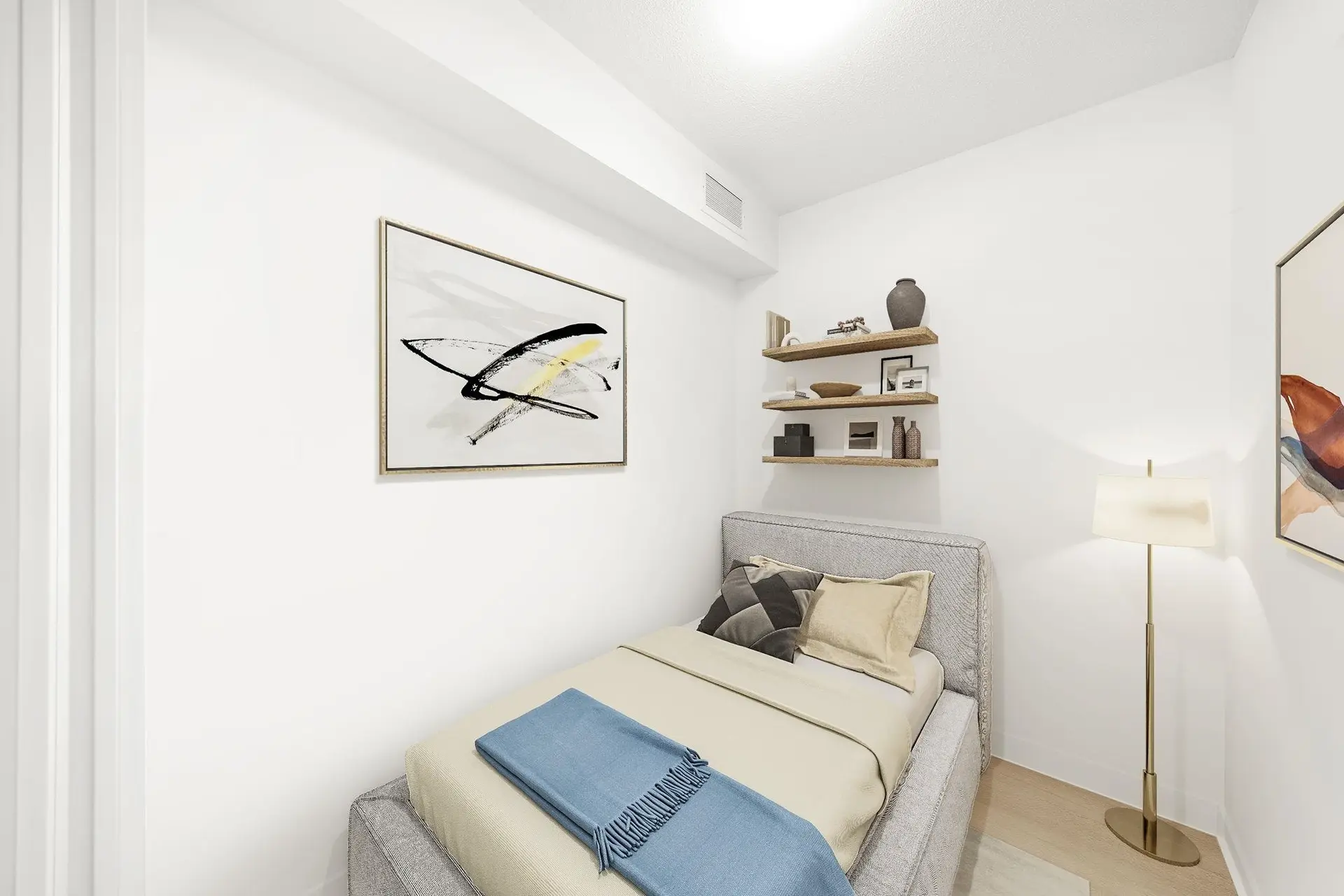 #617 8833 Hazelbridge Way - Image 15