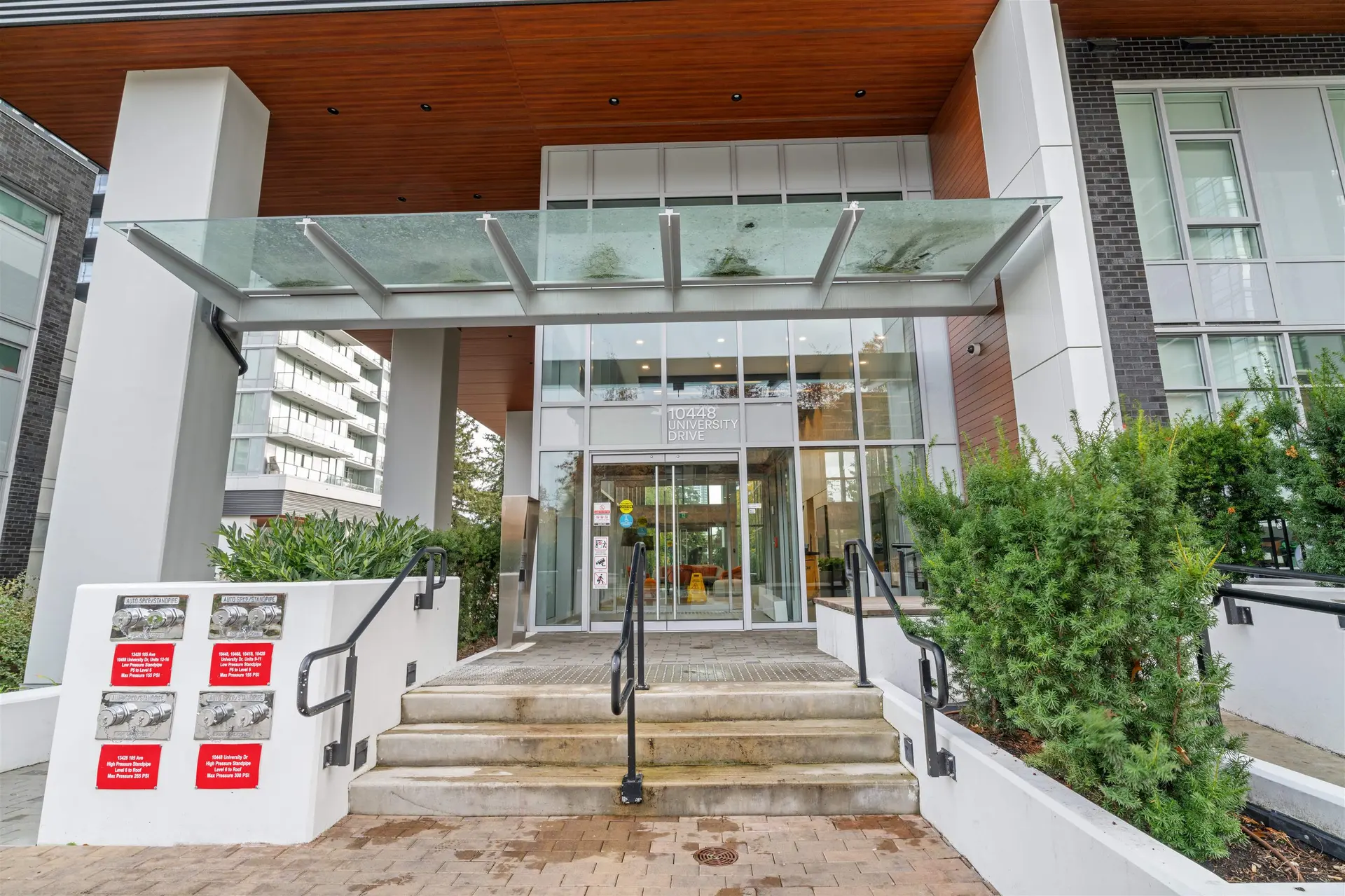 #1409 10448 University Drive - Image 2