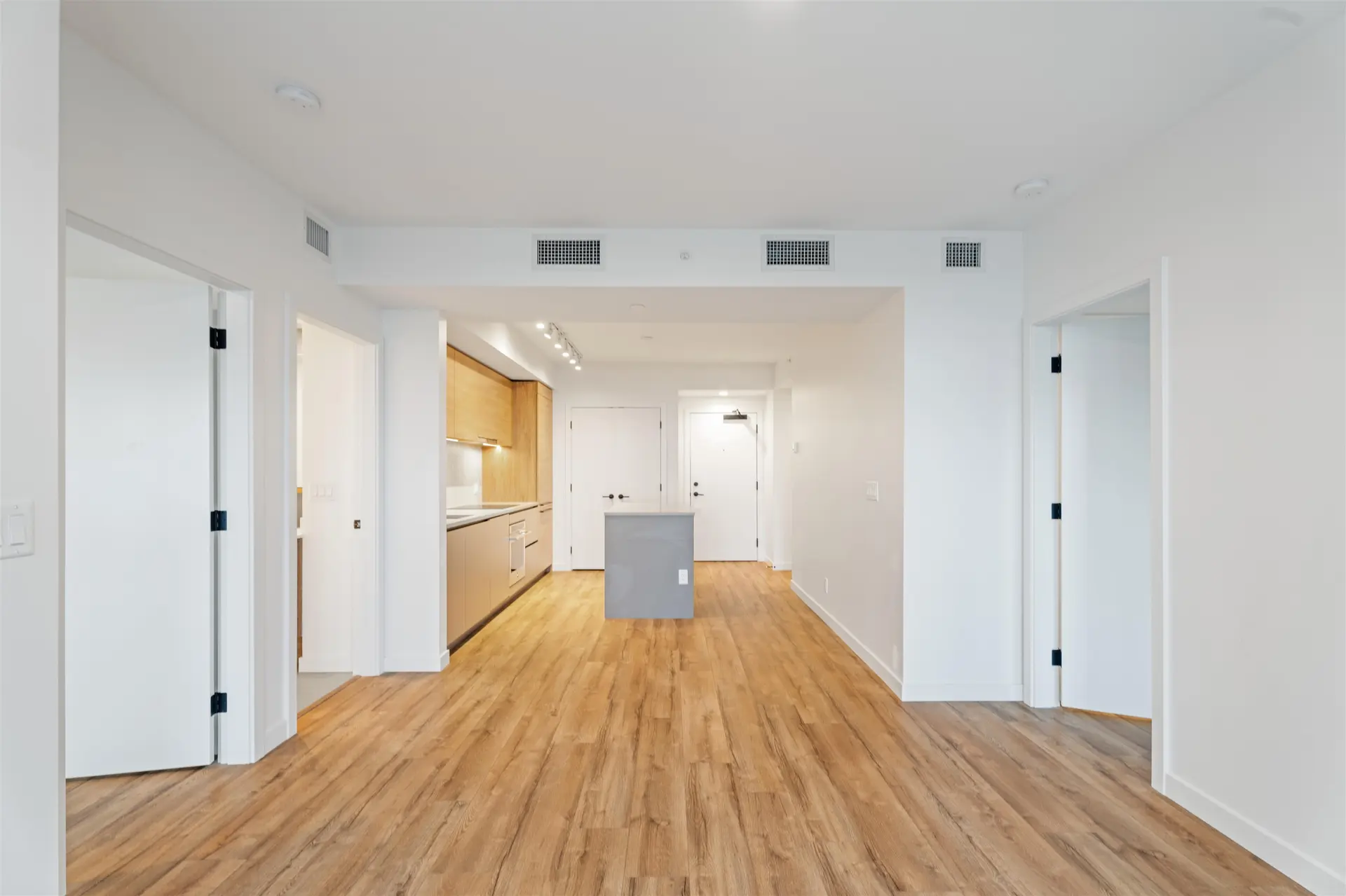 #1409 10448 University Drive - Image 8