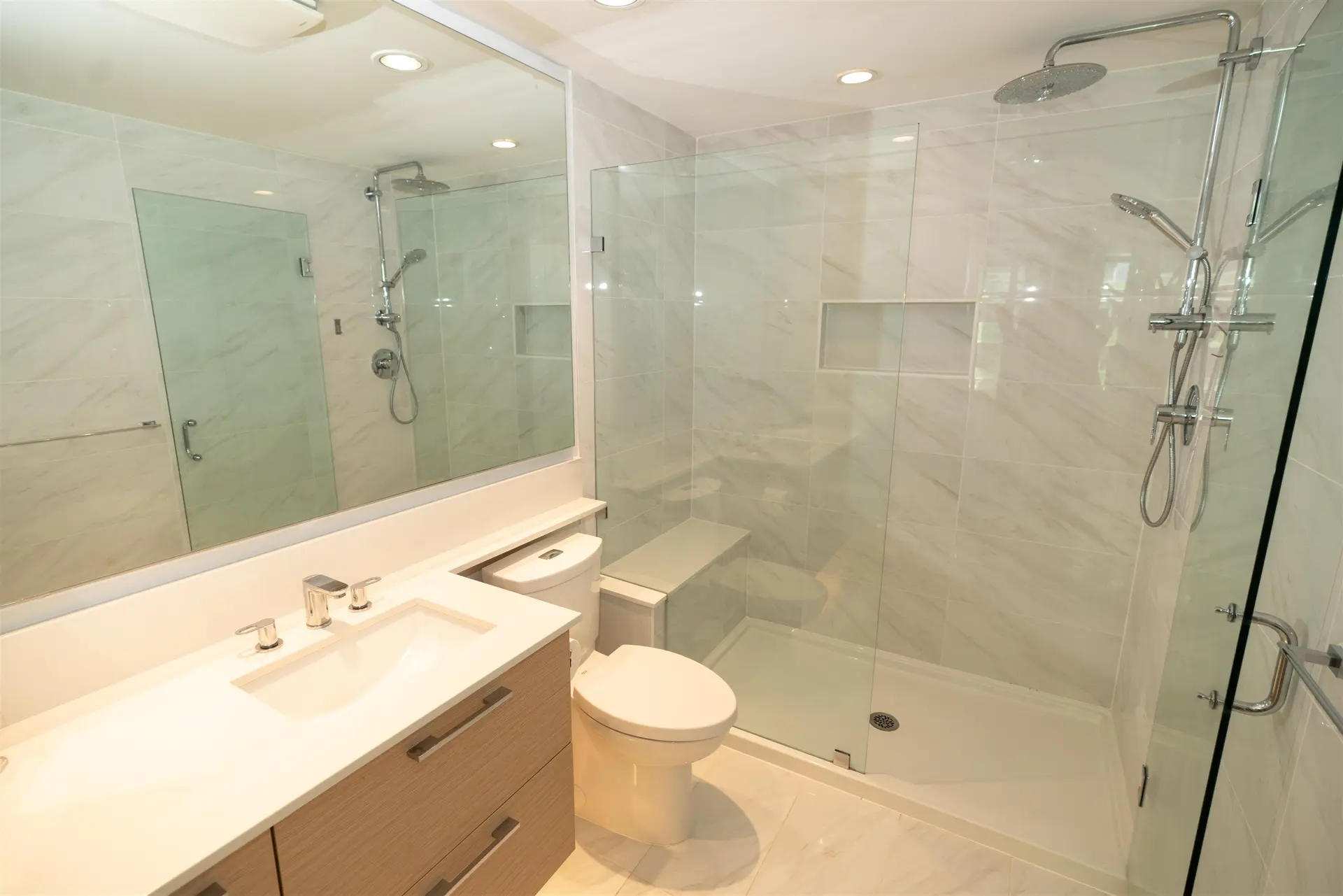 #1005 6700 Dunblane Avenue - Image 8