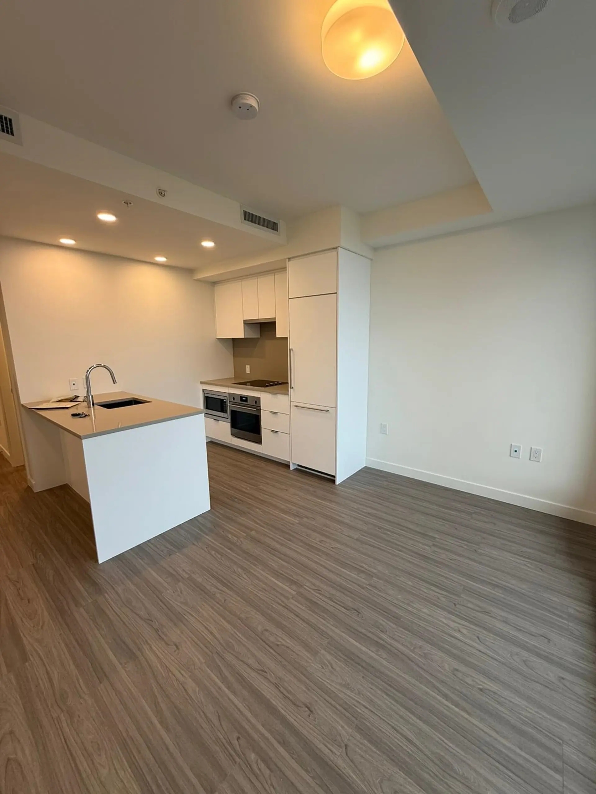 Property at #3403 13675 107A AVENUE, Surrey, BC