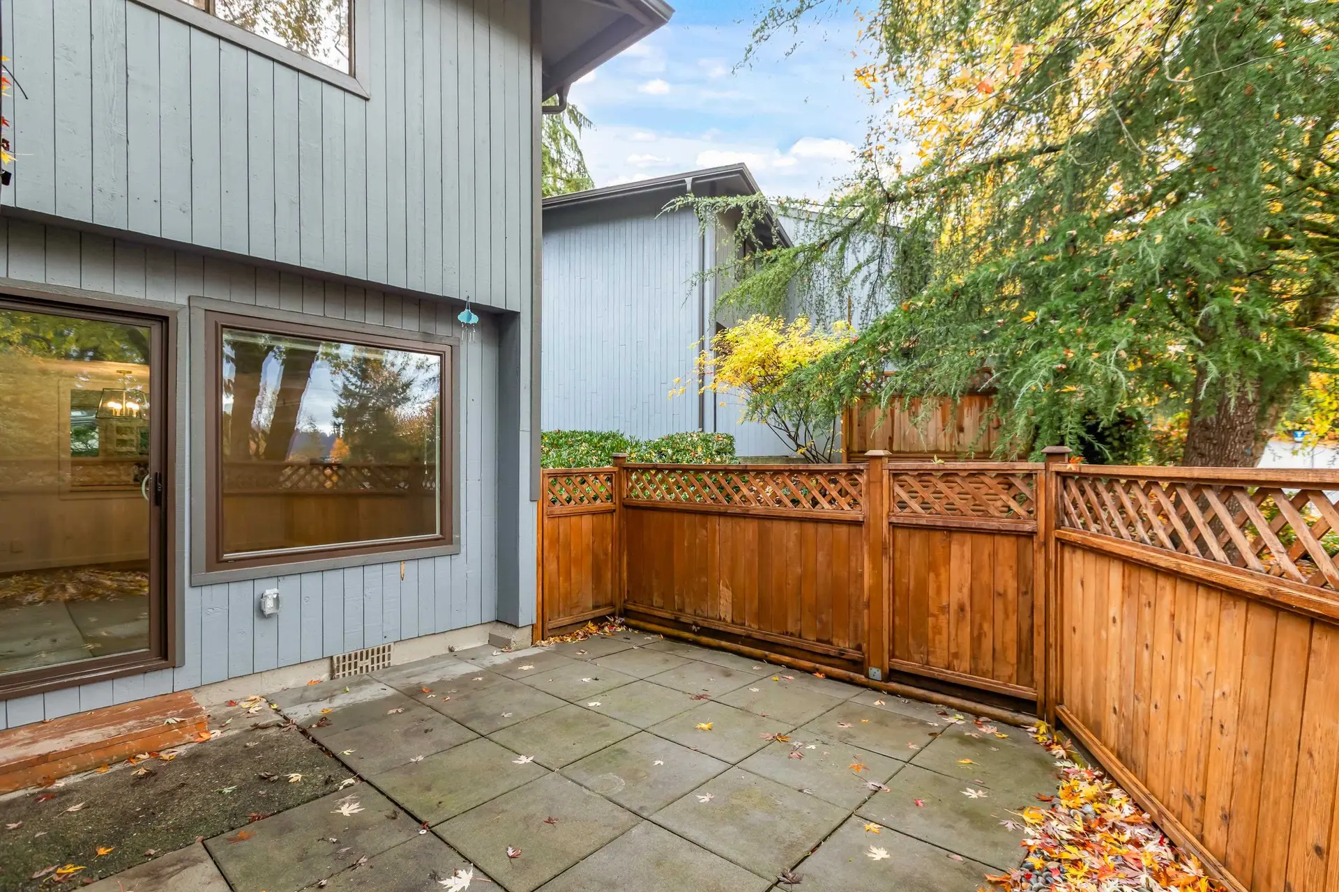860 Blackstock Road - Image 17