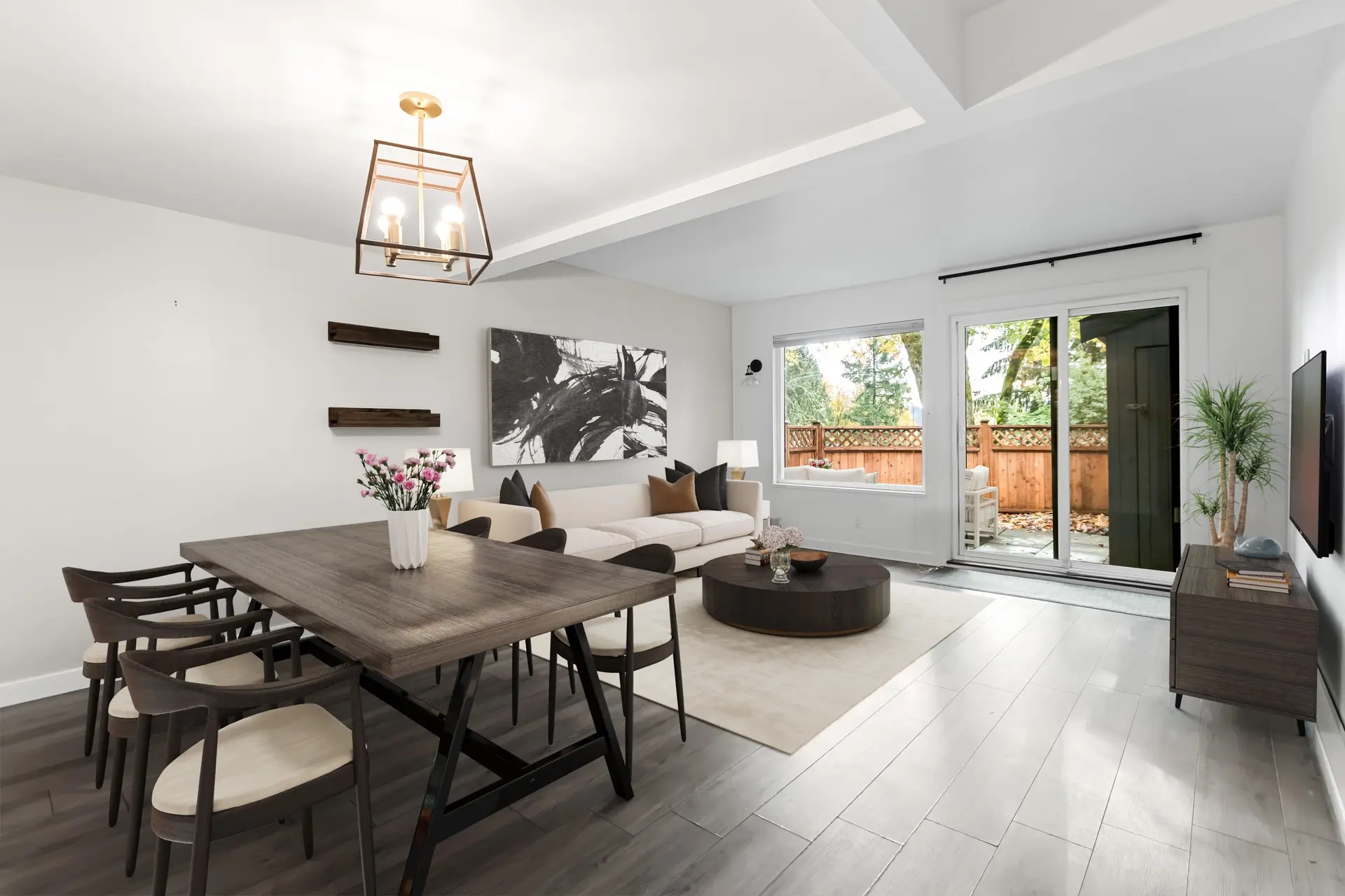 860 Blackstock Road - Image 5