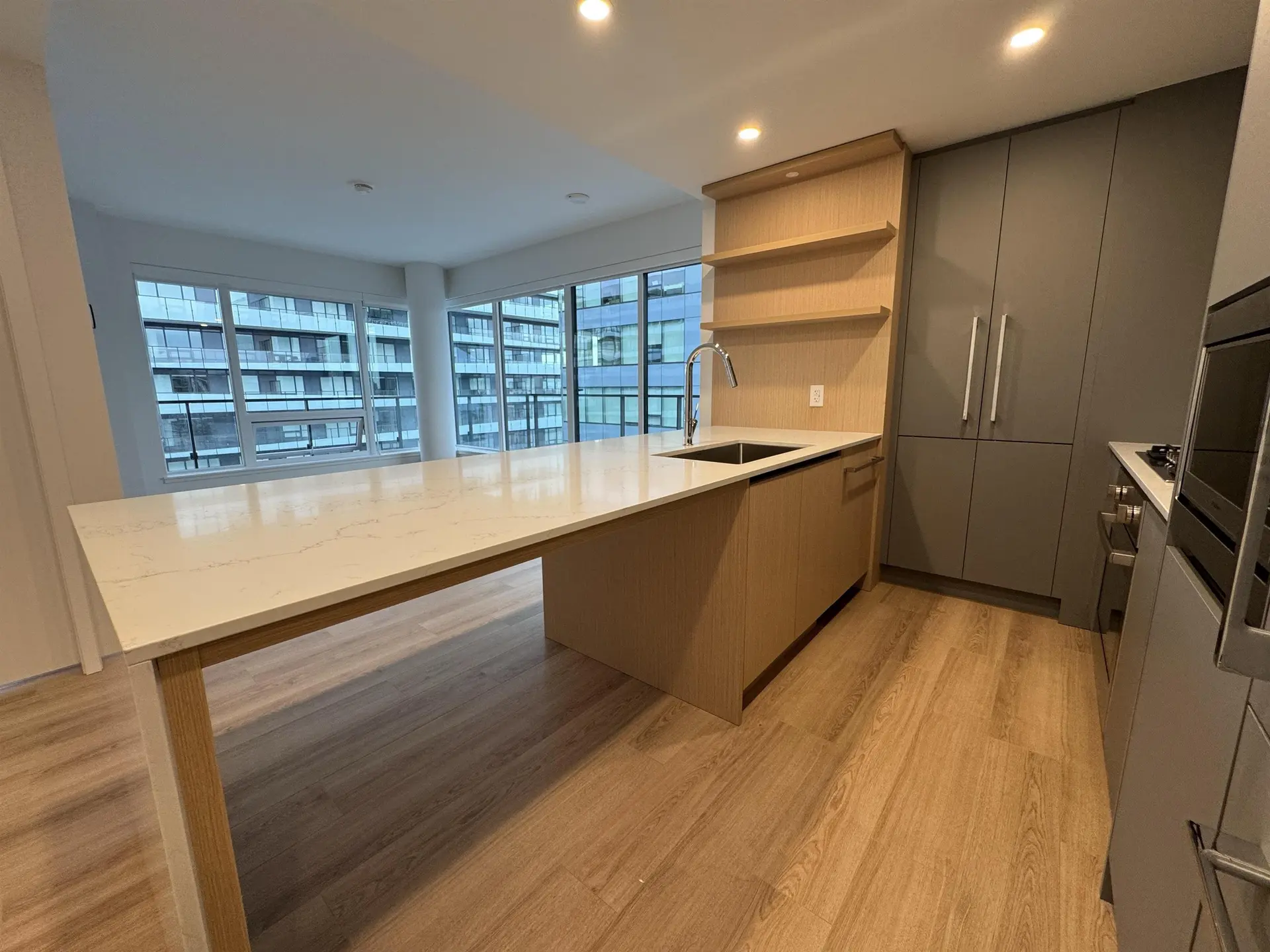 Property at #1103 7977 LANSDOWNE ROAD, Richmond, BC