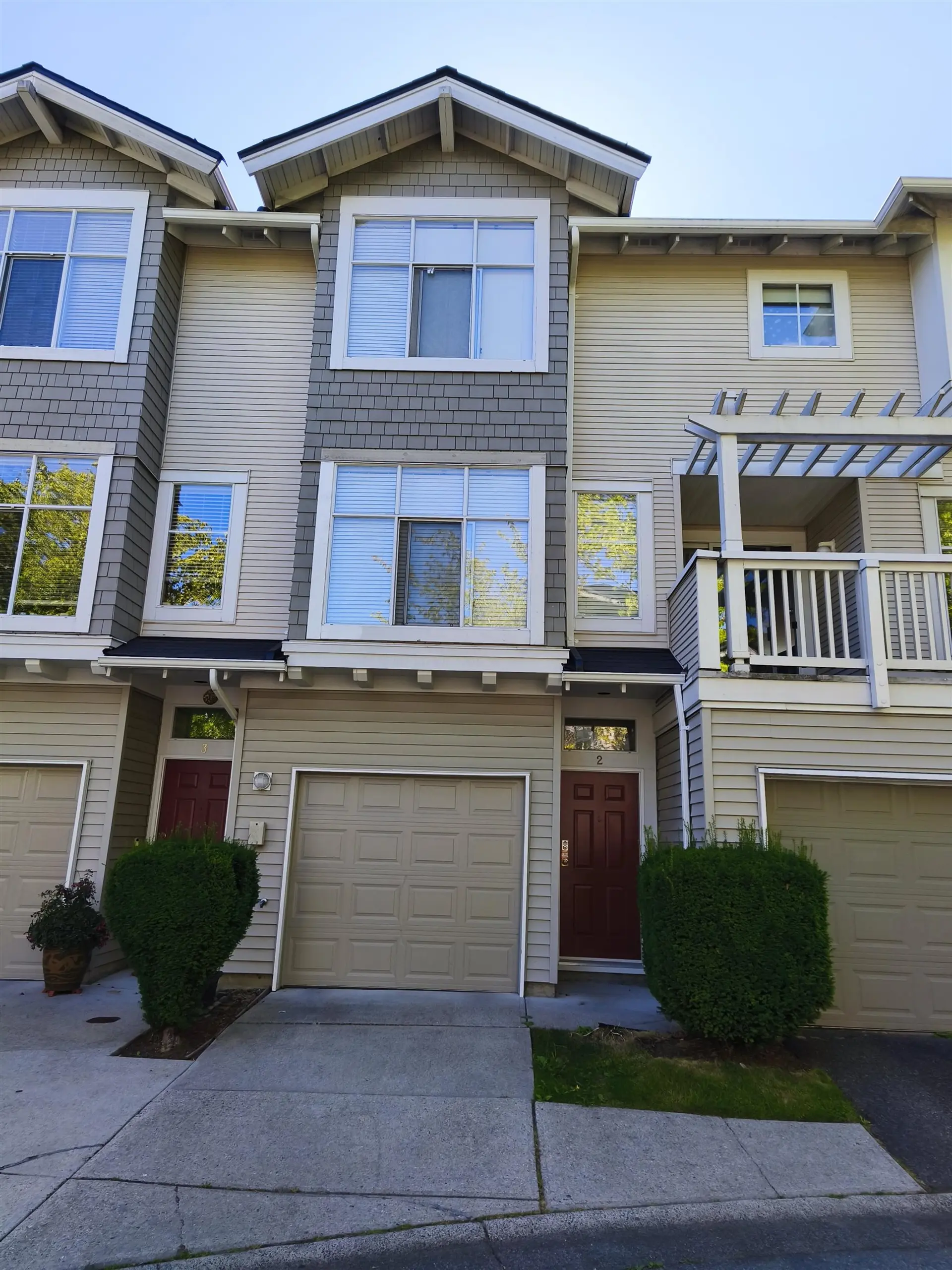 #2 6588 Barnard Drive - Image 4