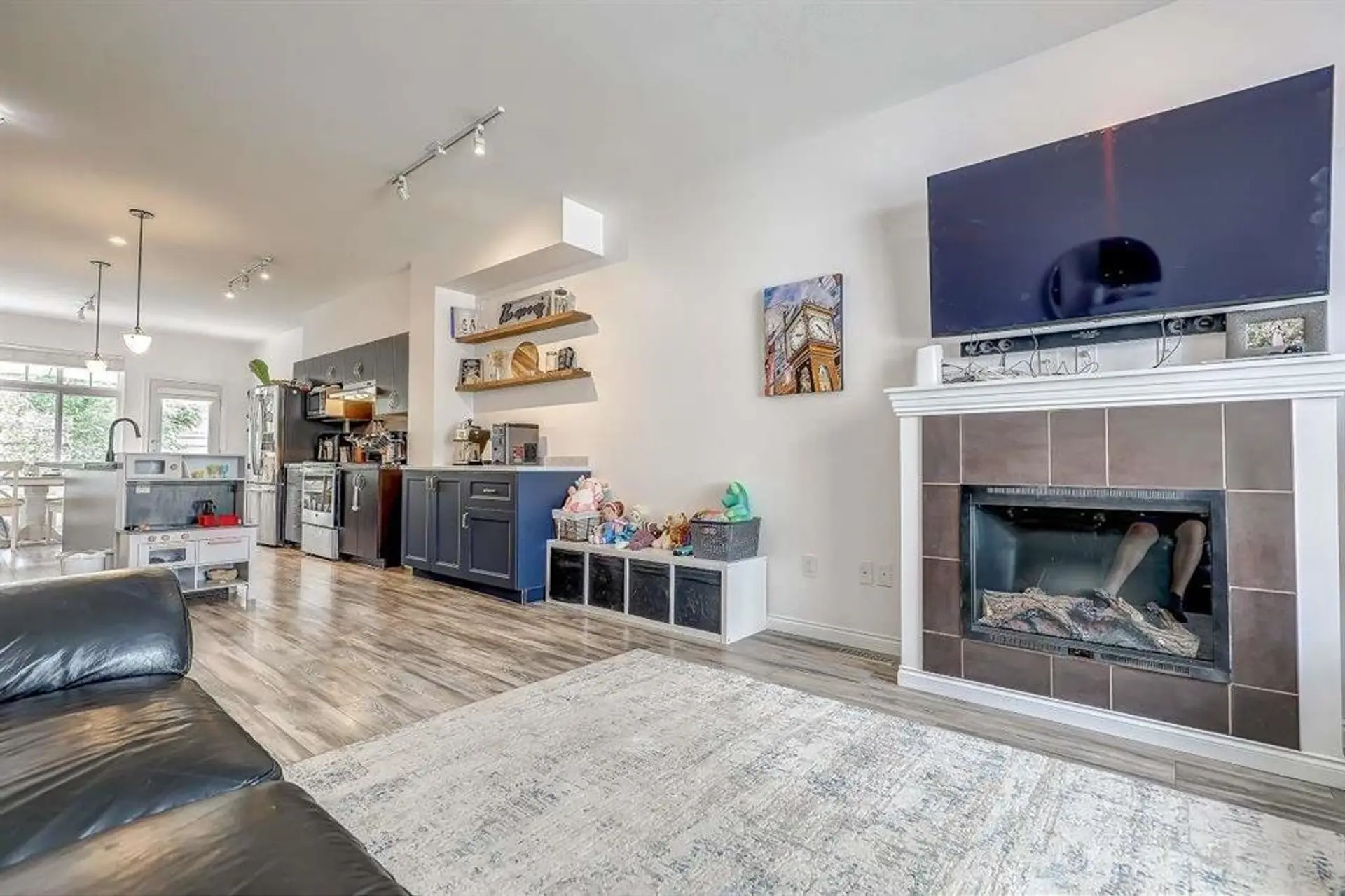#50 19480 66 Avenue - Image 4