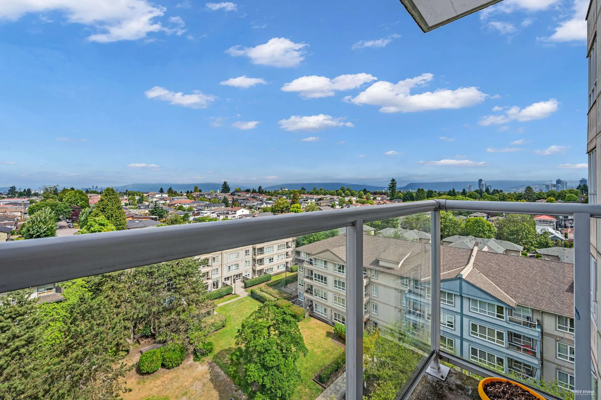 Property at #1007 3489 ASCOT PLACE, Vancouver, BC