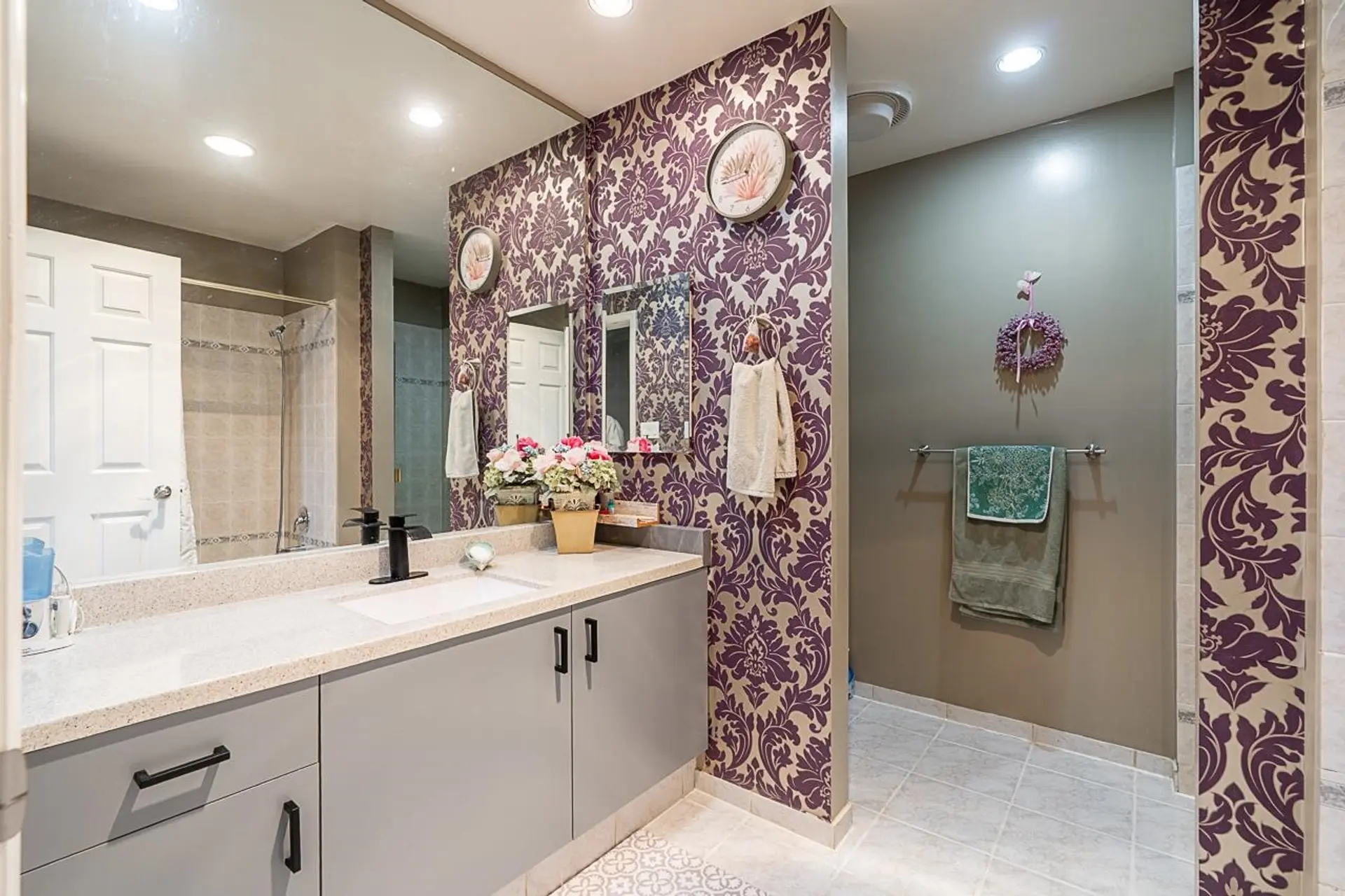 Property at #2001 14881 103A AVENUE, Surrey, BC