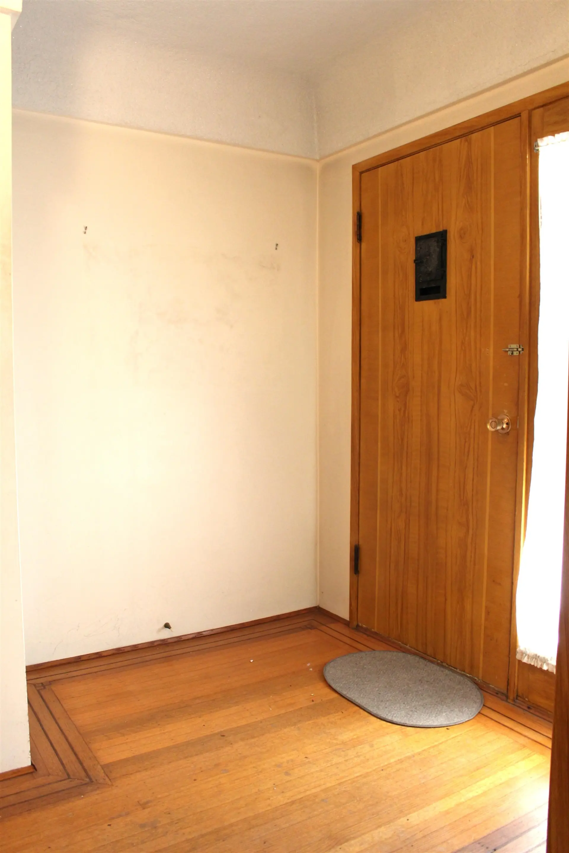 7160 Inverness Street - Image 12