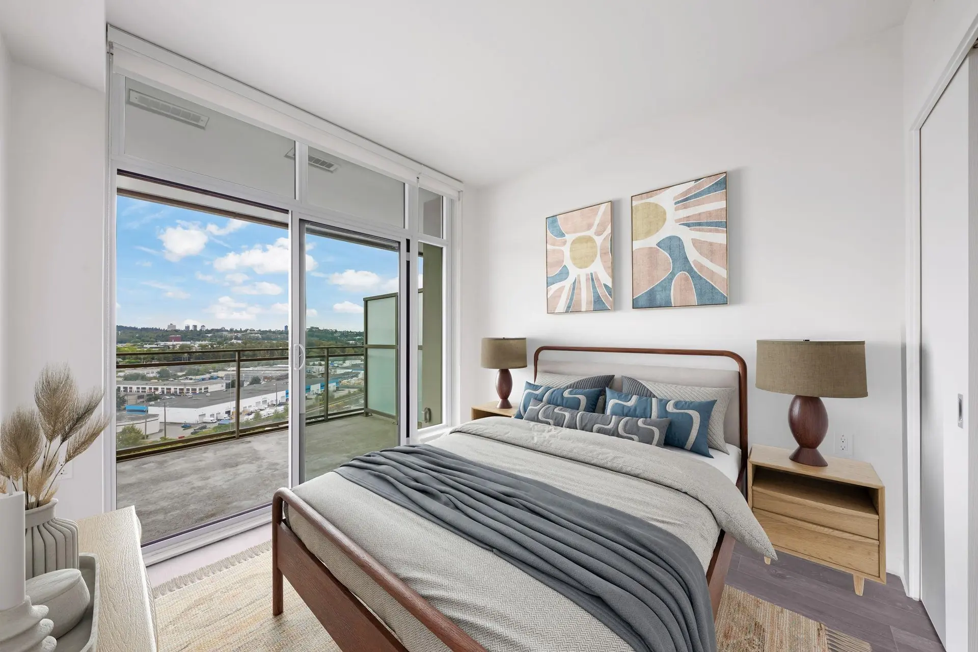 #1407 5311 Goring Street - Image 4