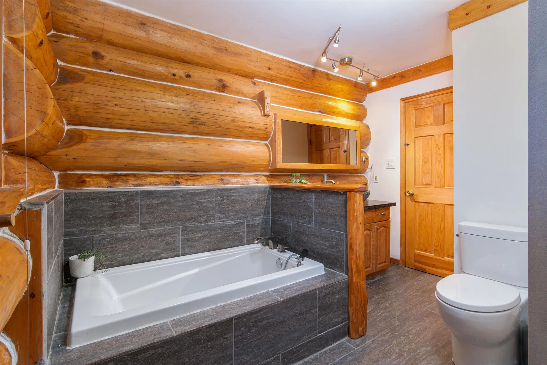 Property at 6252 BISHOP WAY, Whistler, BC