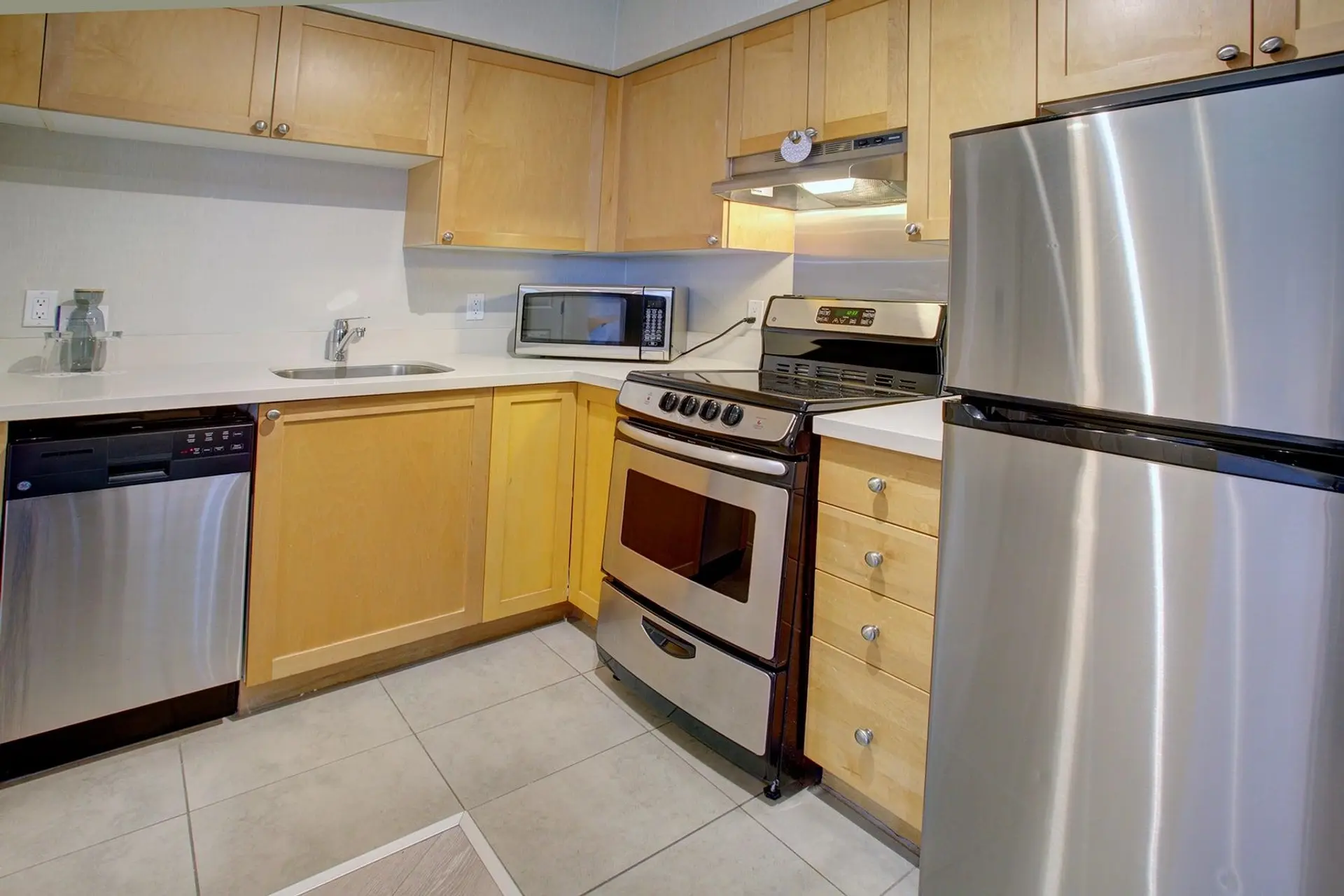 #2424 4308 Main Street - Image 9