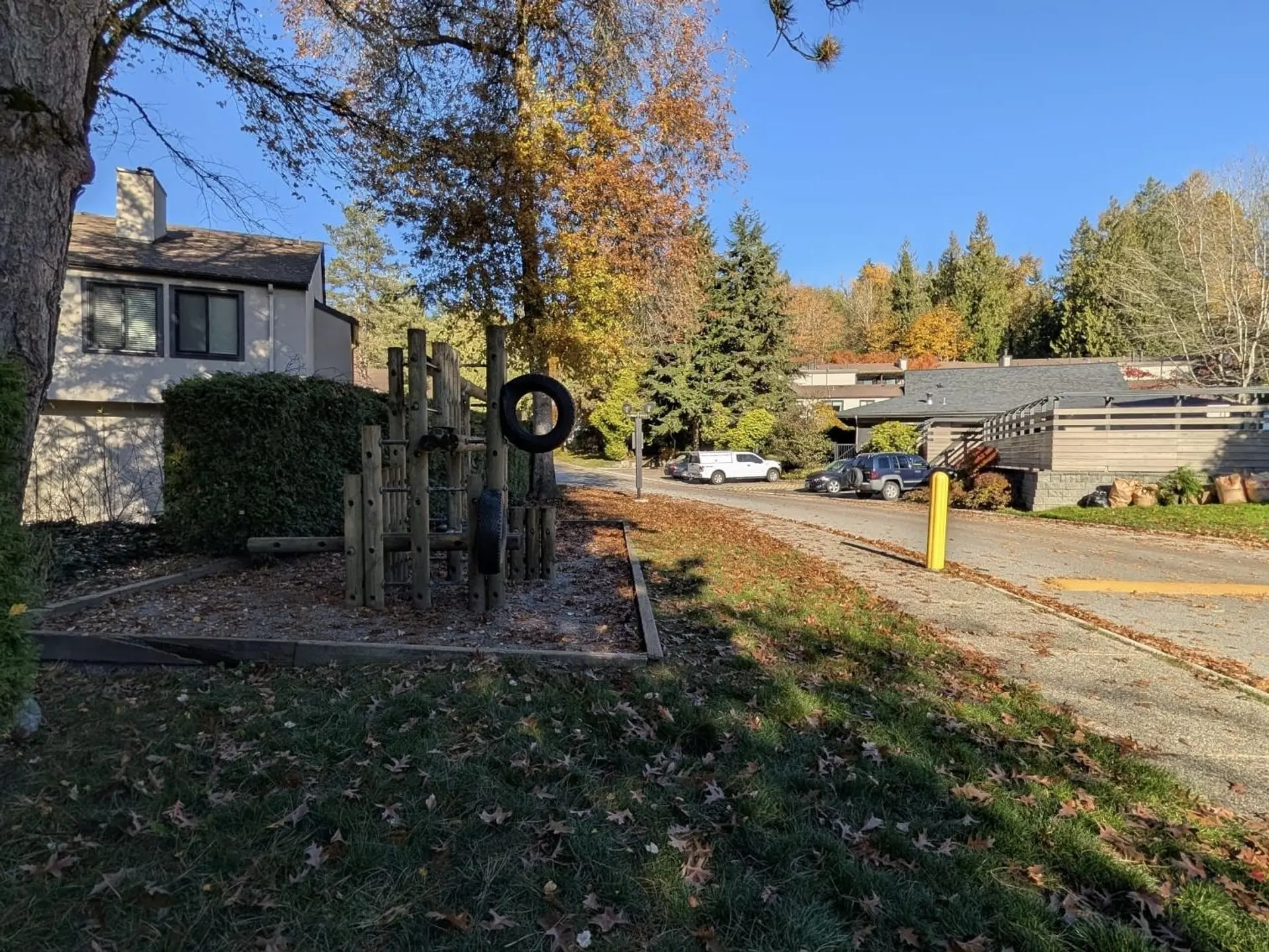 8557 Woodridge Place - Image 5