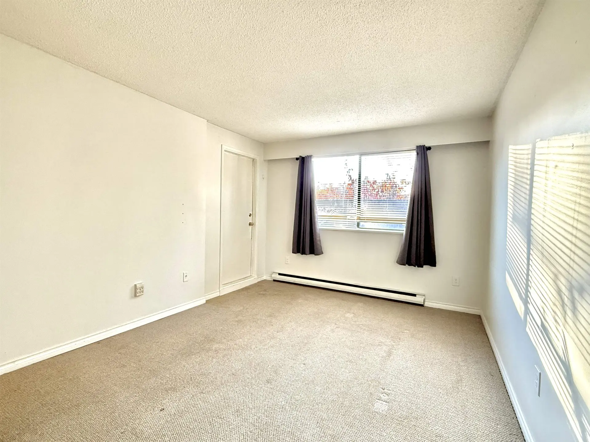 #217 8120 Colonial Drive - Image 2