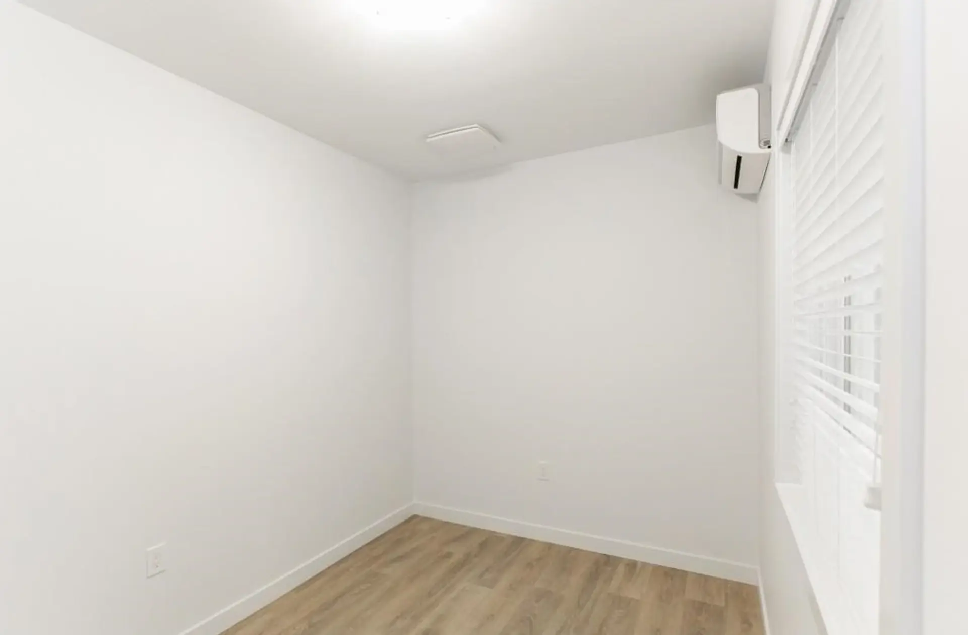 Property at #109 5415 BRYDON CRESCENT, Langley, BC