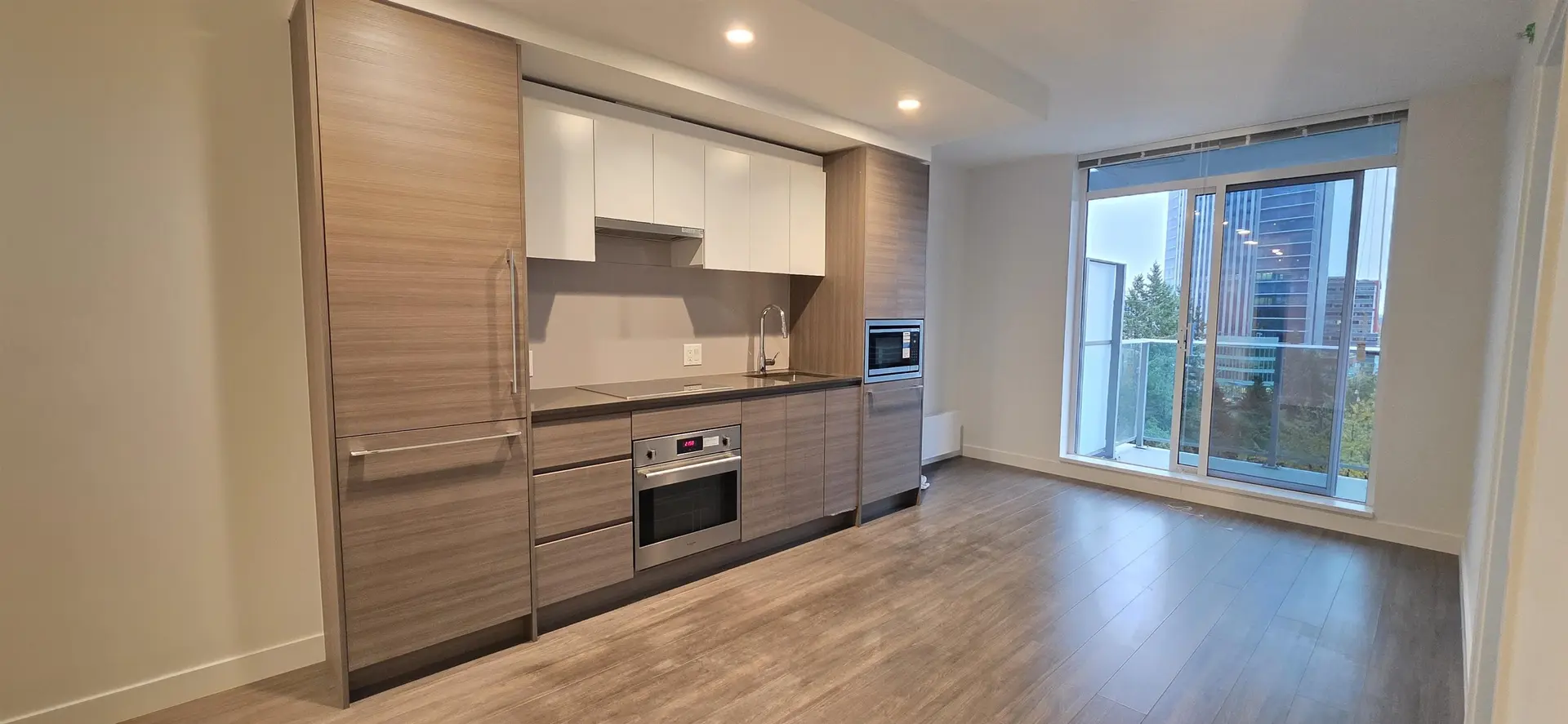 #812 13655 Fraser Highway - Image 3