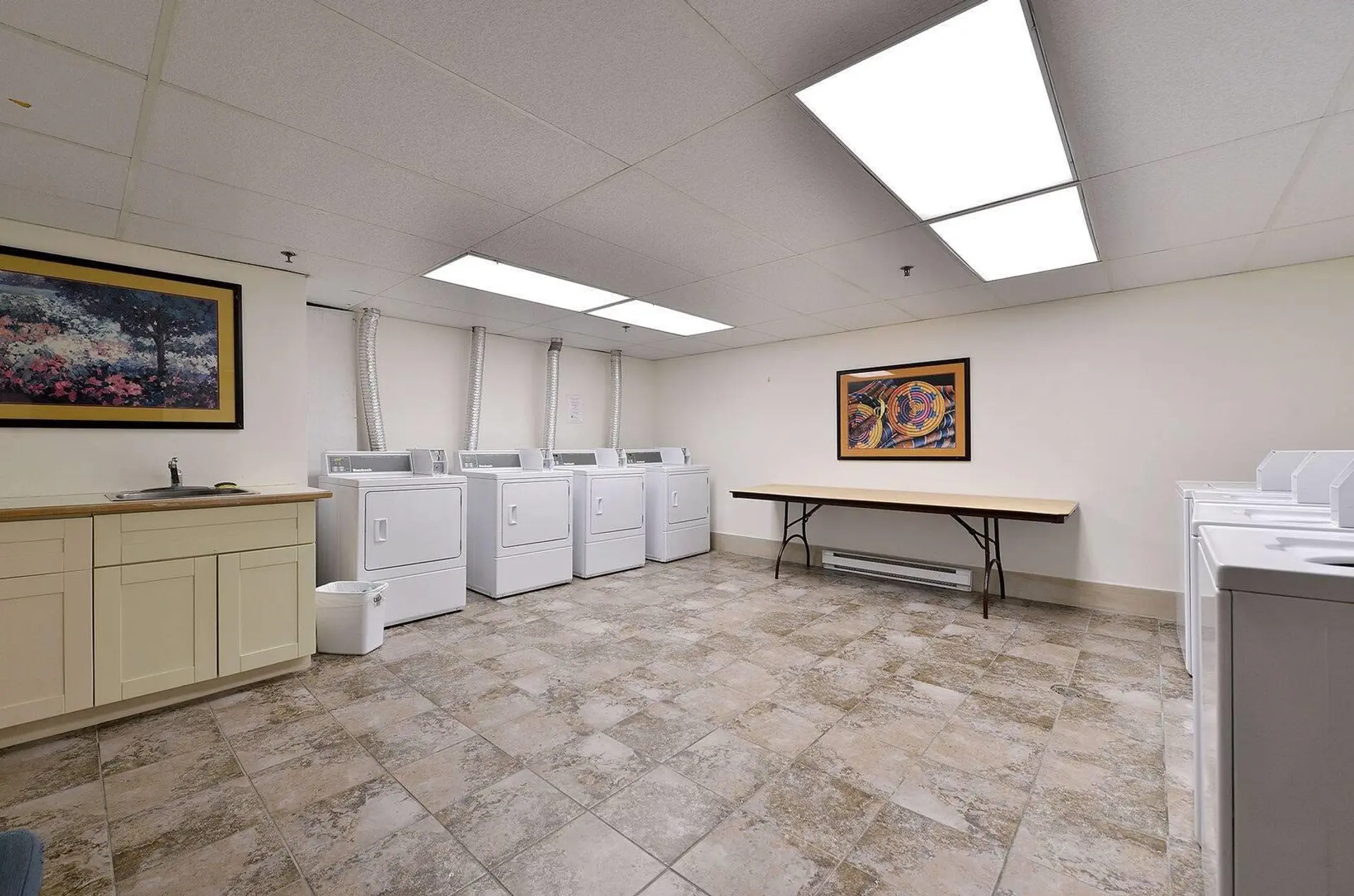 #427 4800 Spearhead Drive - Image 17