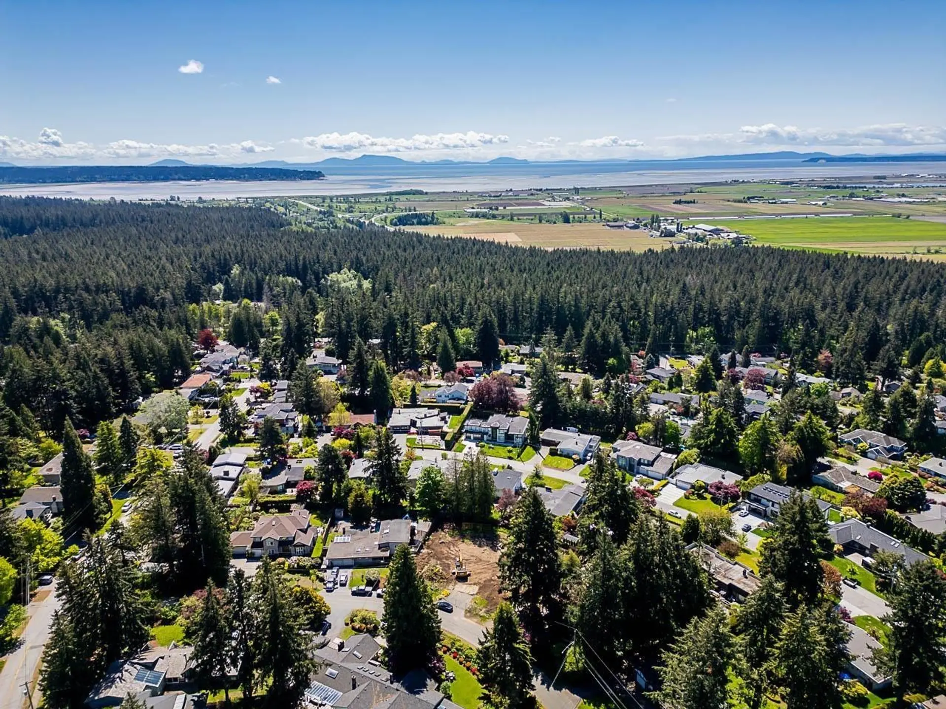 Property at 6571 LAMBERT CRESCENT, Delta, BC