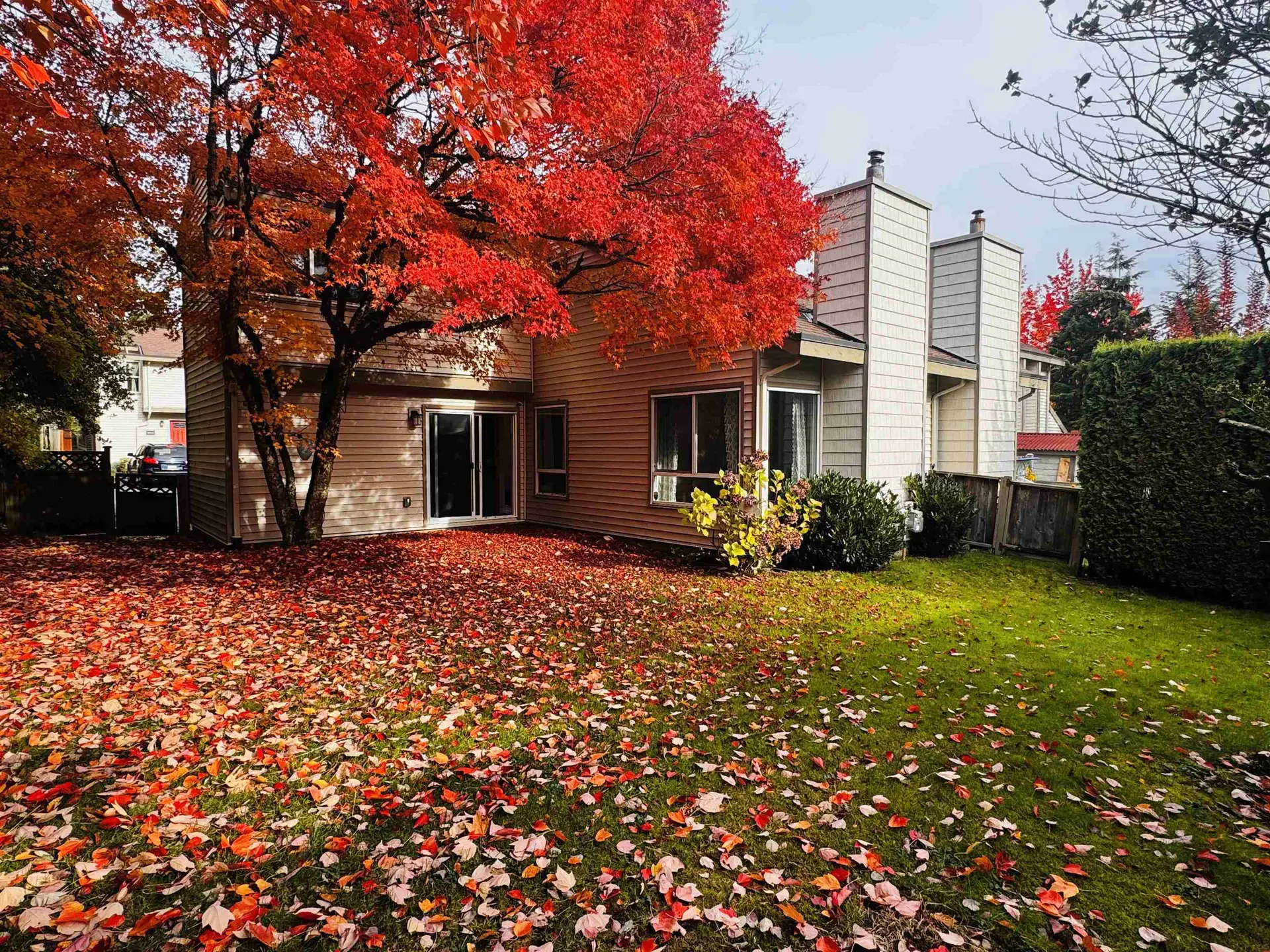 6211 W Greenside Drive - Image 1