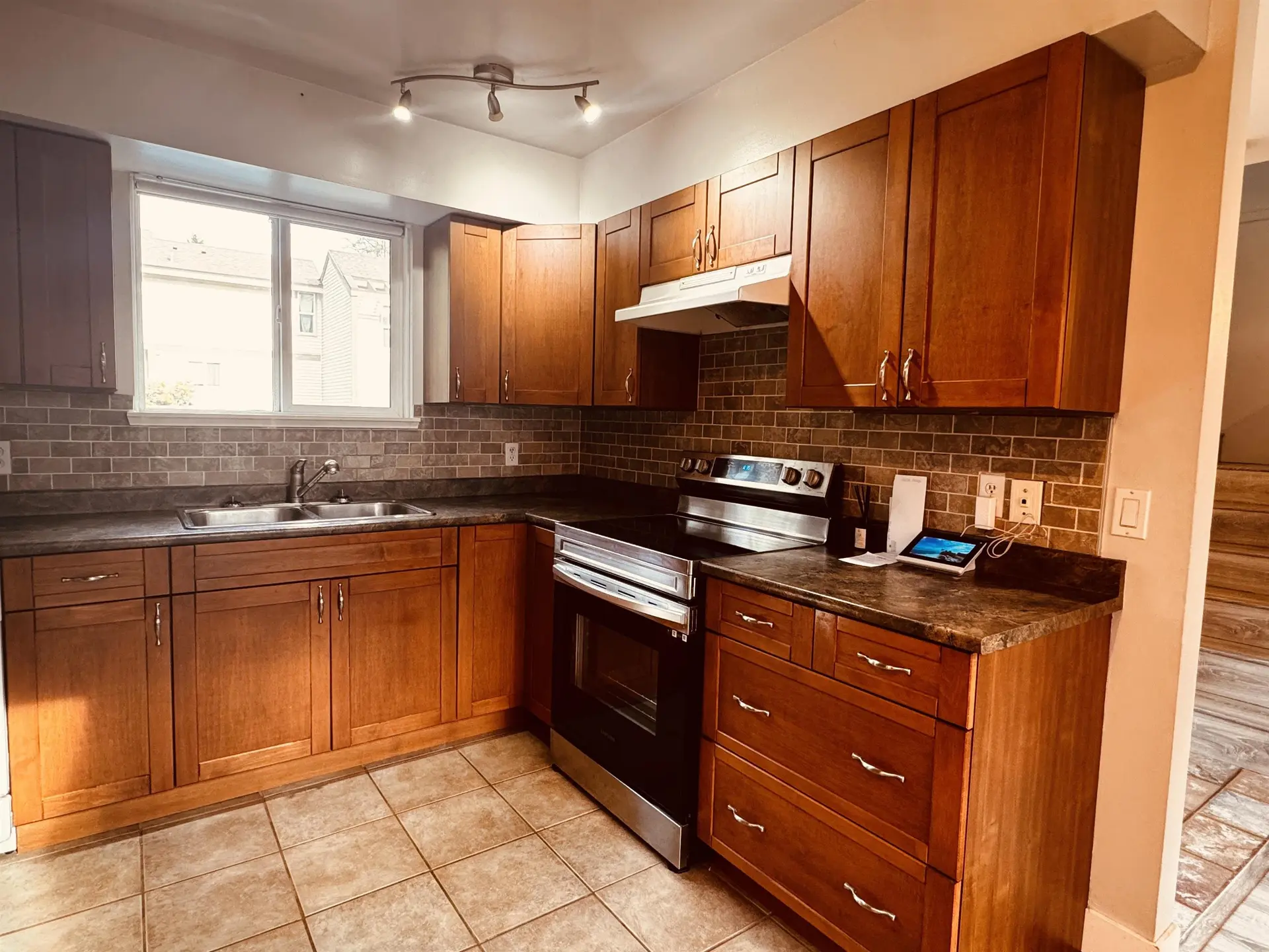 6211 W Greenside Drive - Image 4