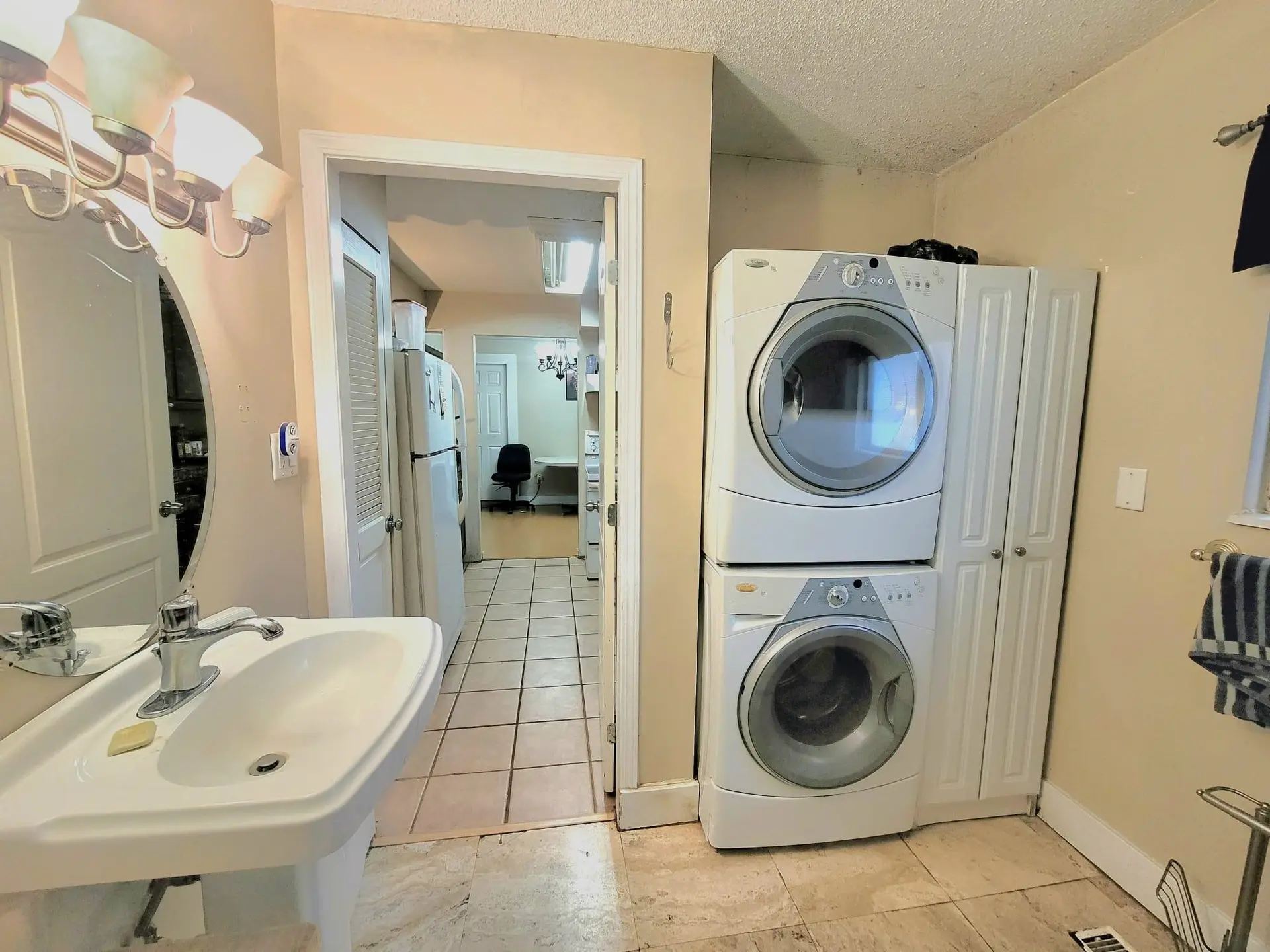 5685 Forest Street - Image 11