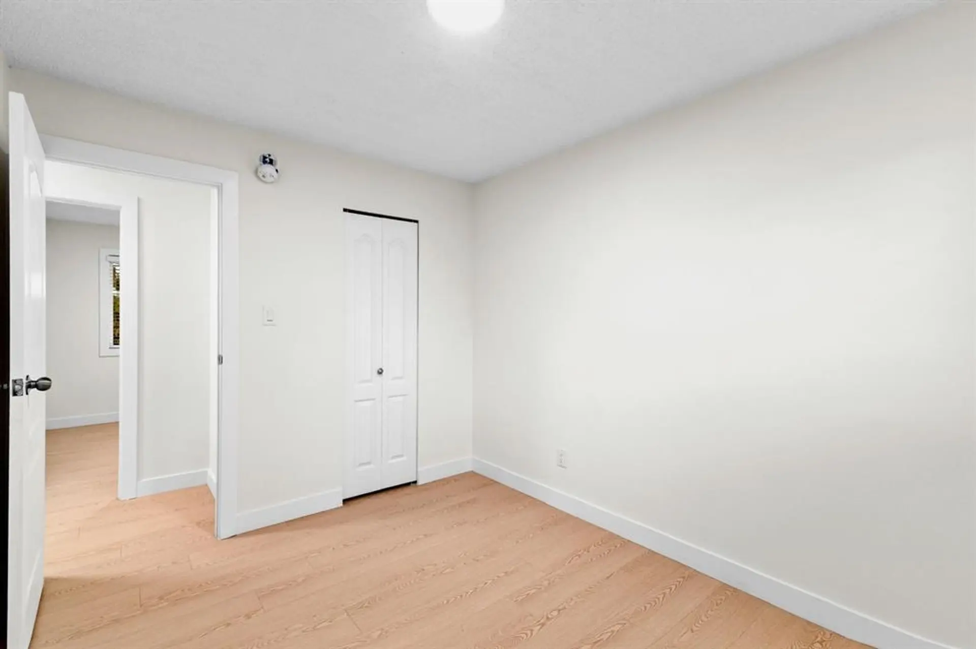11633 87a Avenue - Image 11