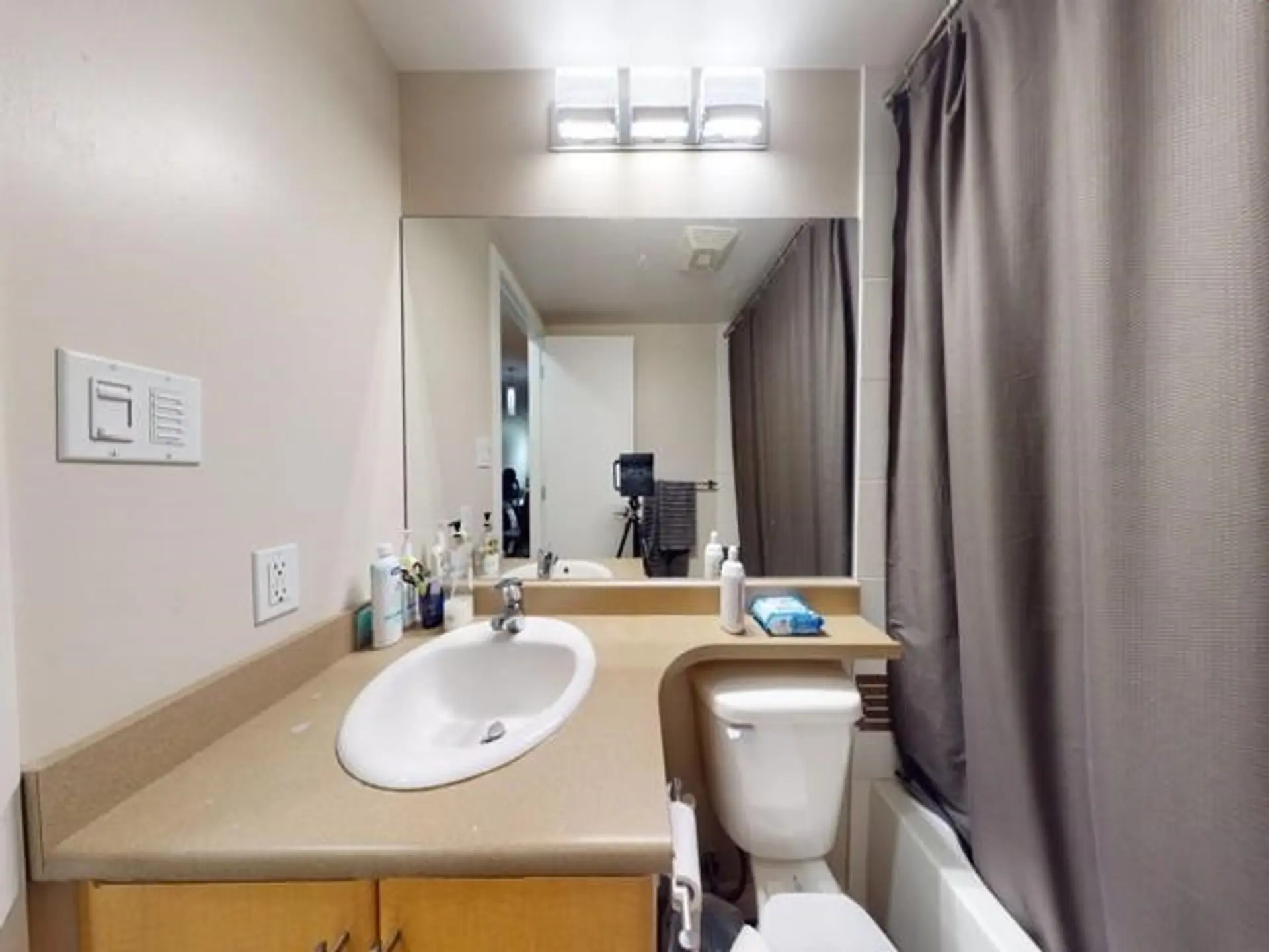 #1706 1178 Heffley Crescent - Image 8