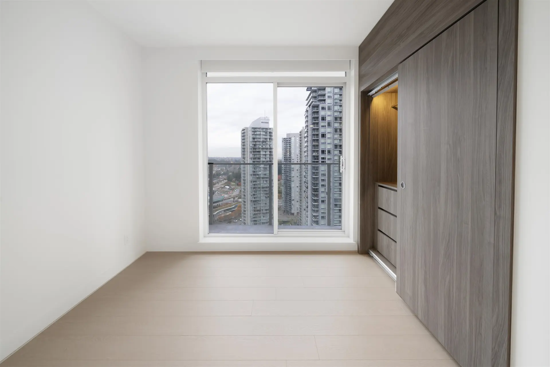 Property at #2709 13768 100 AVENUE, Surrey, BC