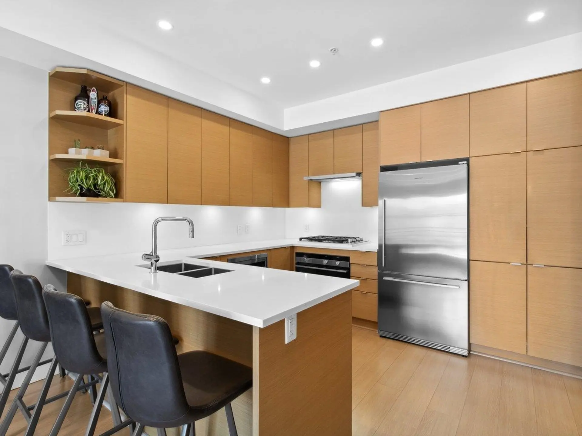 #208 2528 Collingwood Street - Image 1